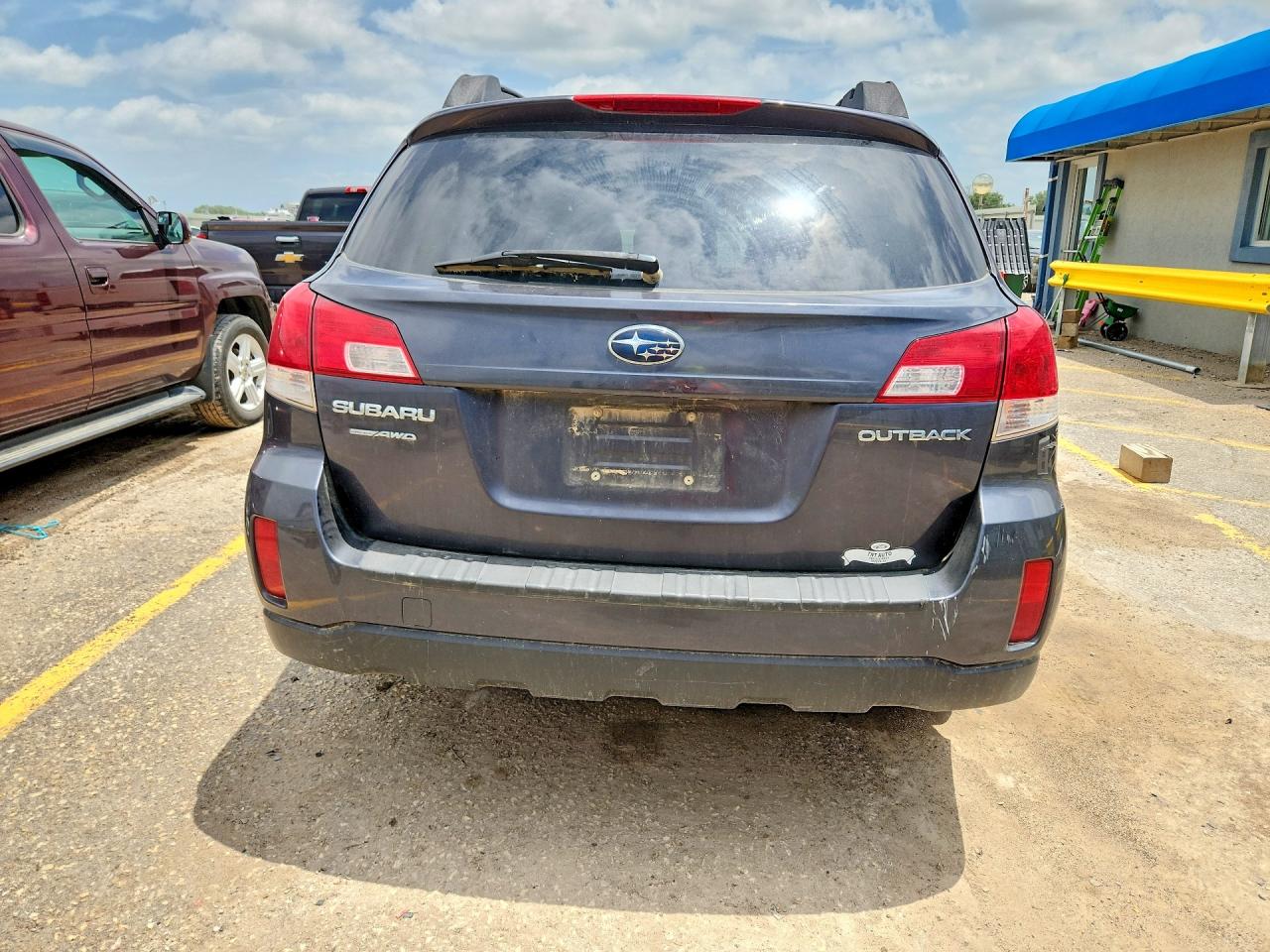 2013 Subaru Outback 2.5i Premium Blue vin: 4S4BRCCC9D3258314
