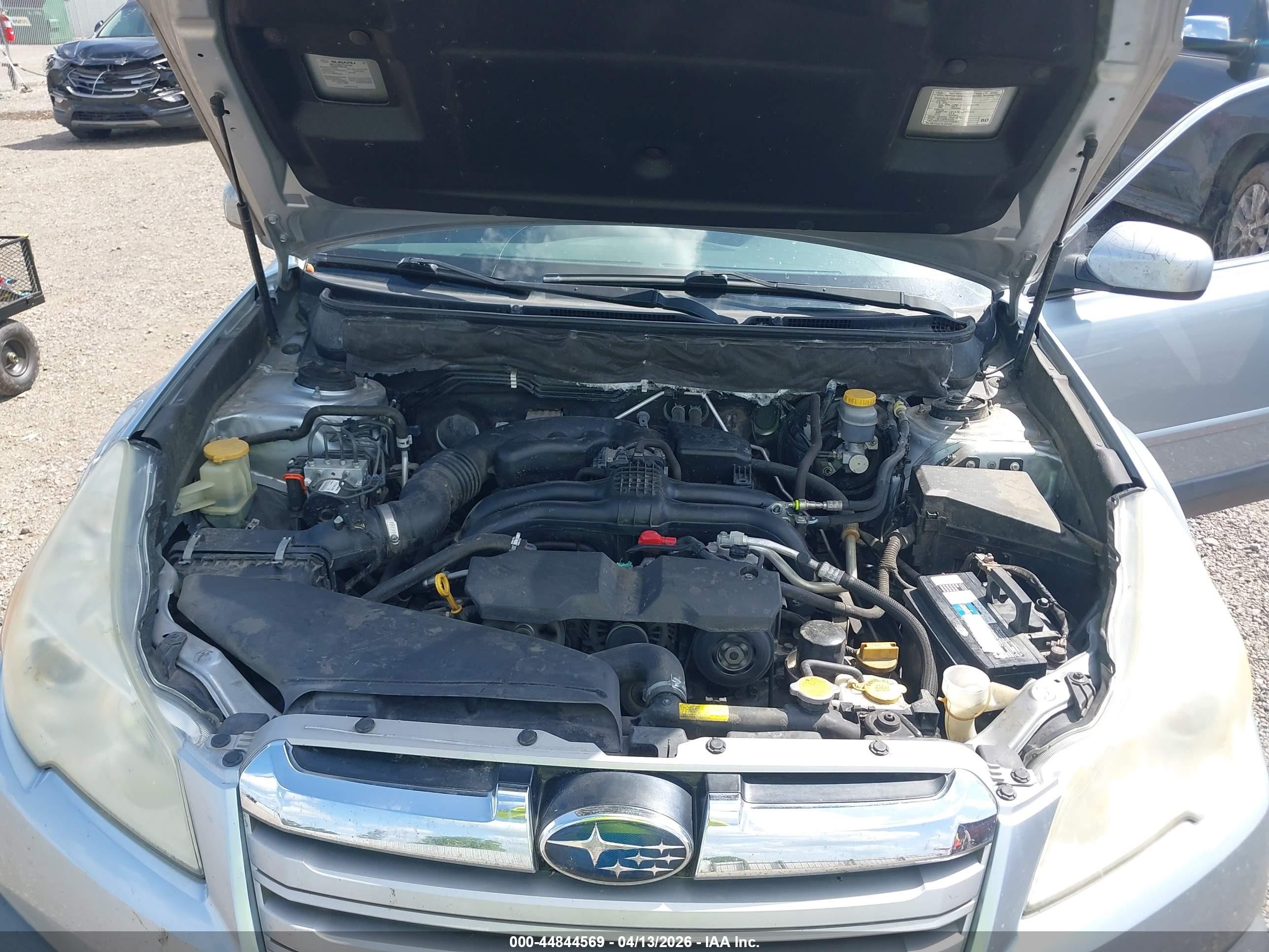 2013 Subaru Outback 2.5i Premium Blue vin: 4S4BRCCC9D3279812