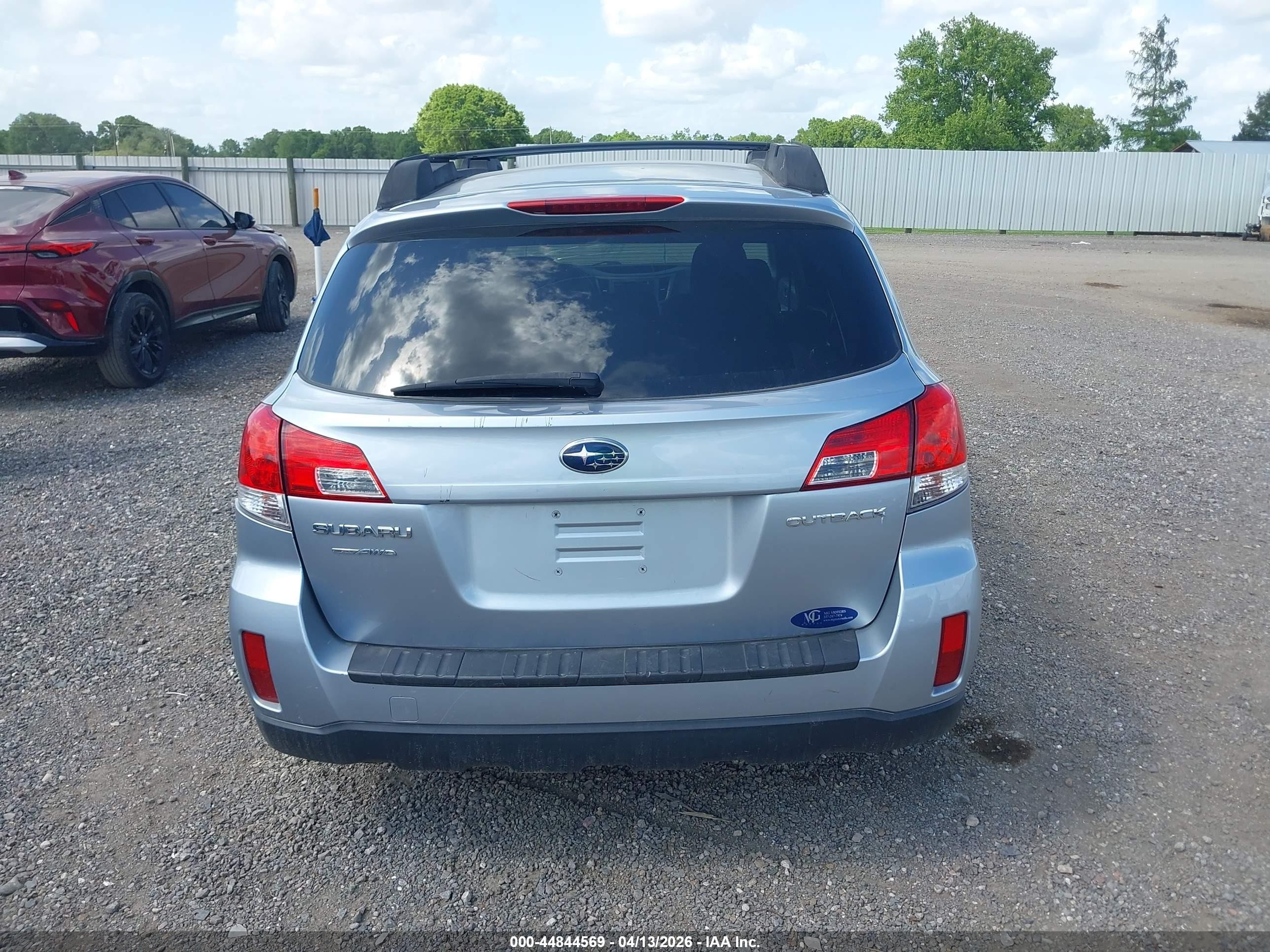 2013 Subaru Outback 2.5i Premium Blue vin: 4S4BRCCC9D3279812