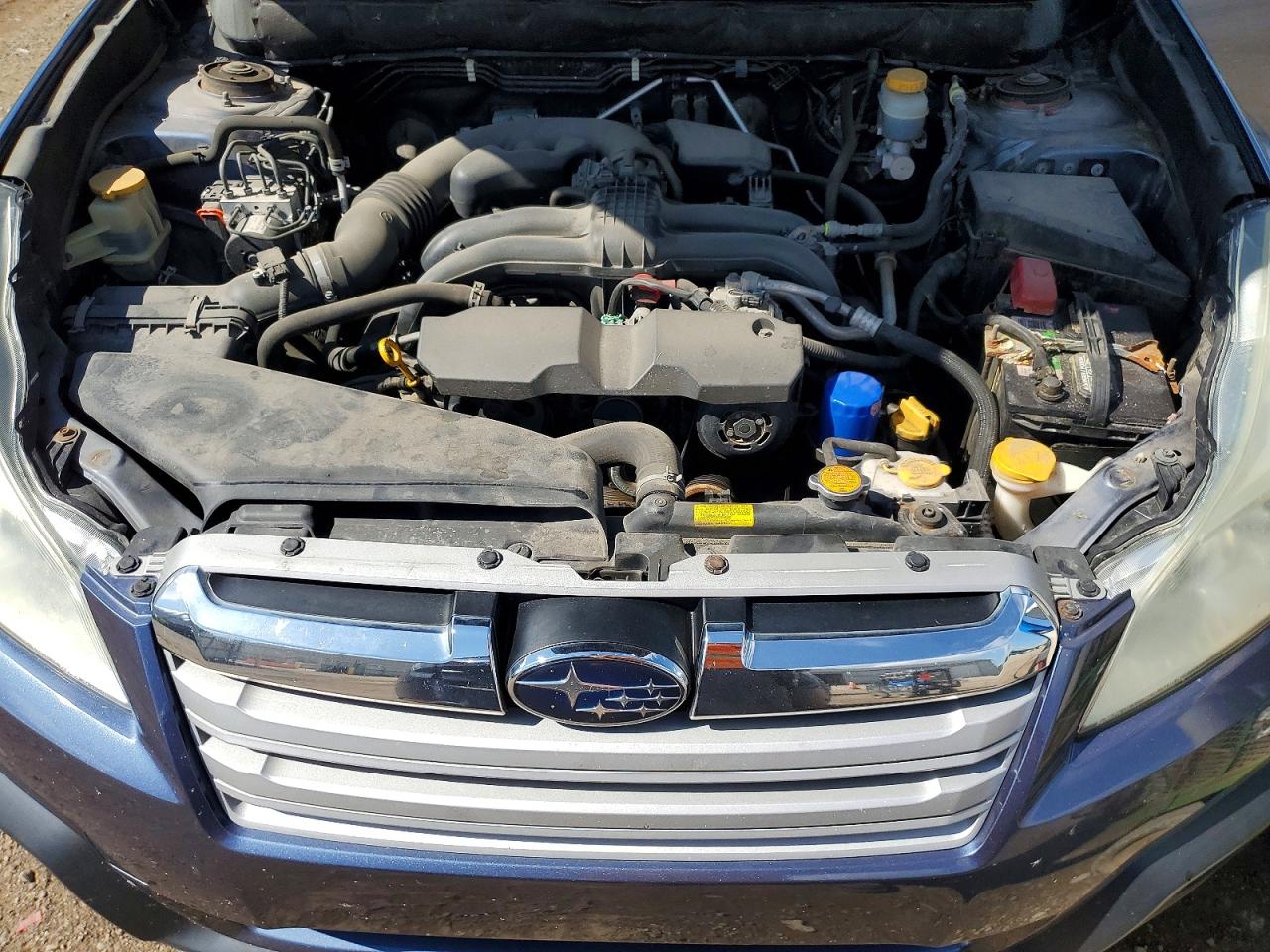 2013 Subaru Outback 2.5i Premium Blue vin: 4S4BRCCC9D3296531