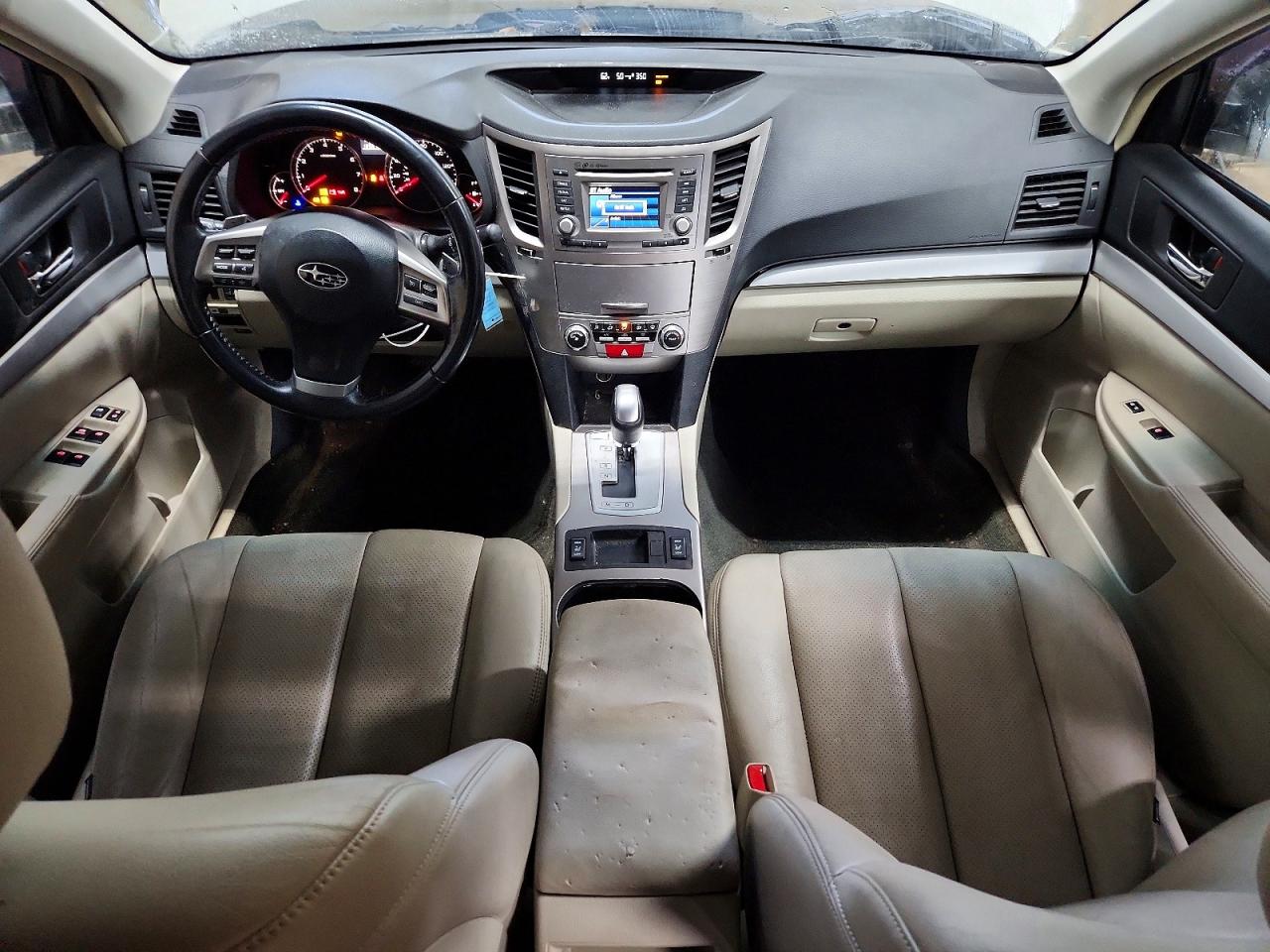 2014 Subaru Outback 2.5i Premium Белый vin: 4S4BRCCC9E3203105