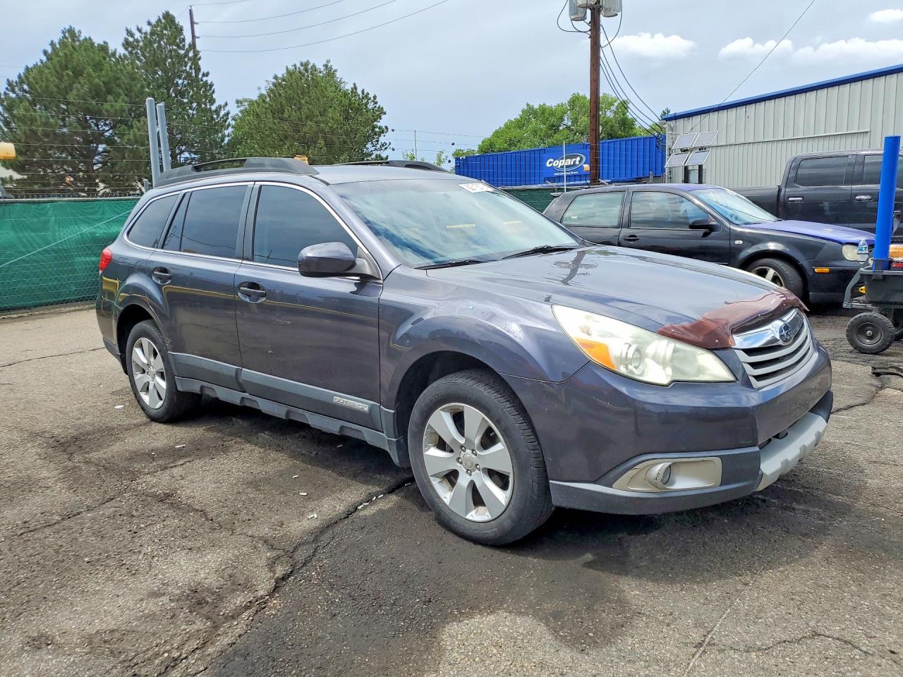 2010 Subaru Outback 2.5i Premium Gray vin: 4S4BRCCCXA3333209