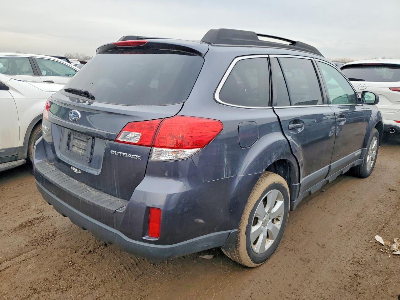 2011 Subaru Outback 2.5i Premium Gray vin: 4S4BRCCCXB3331574