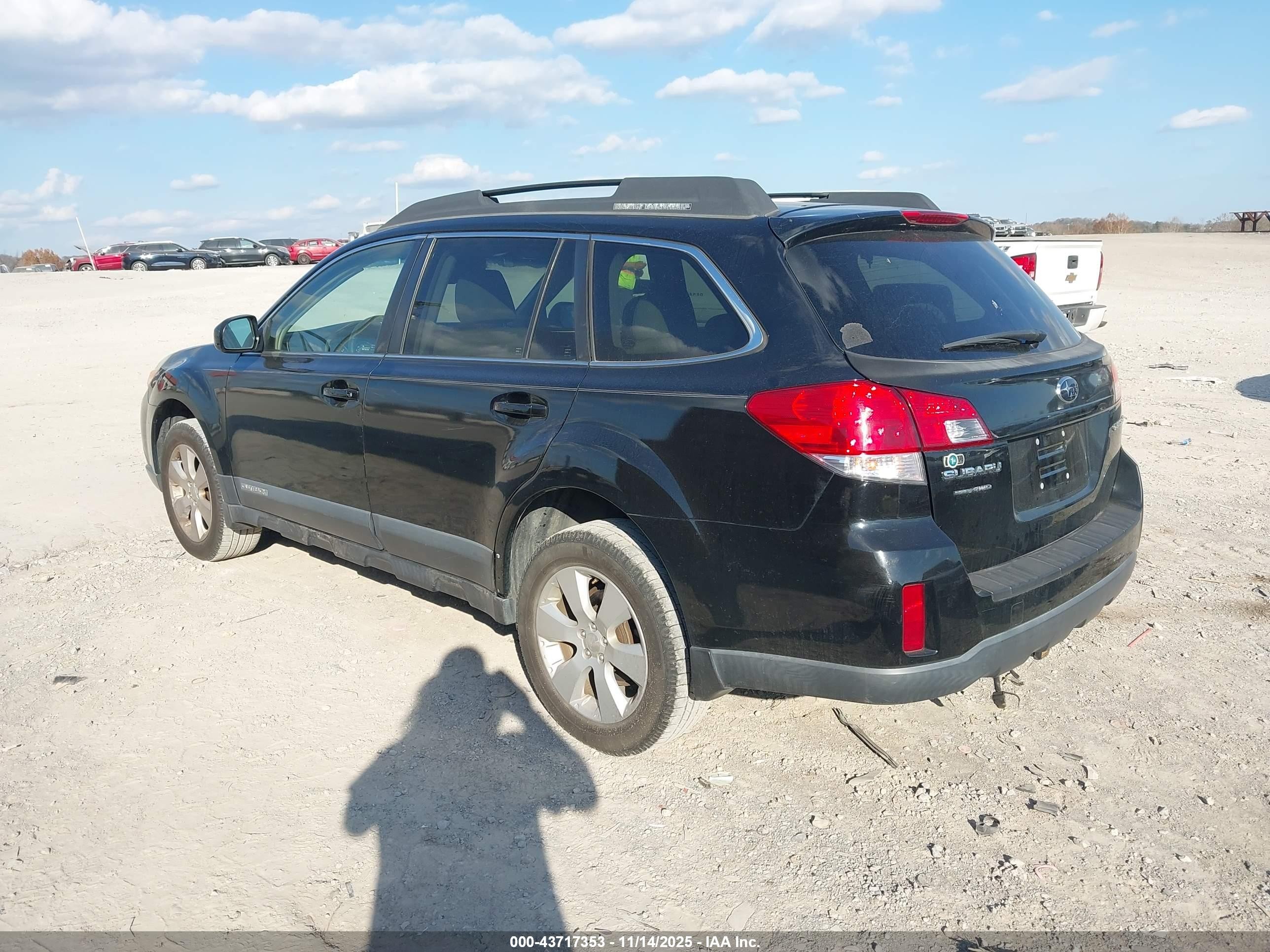 2012 Subaru Outback 2.5i Premium Black vin: 4S4BRCCCXC3300844