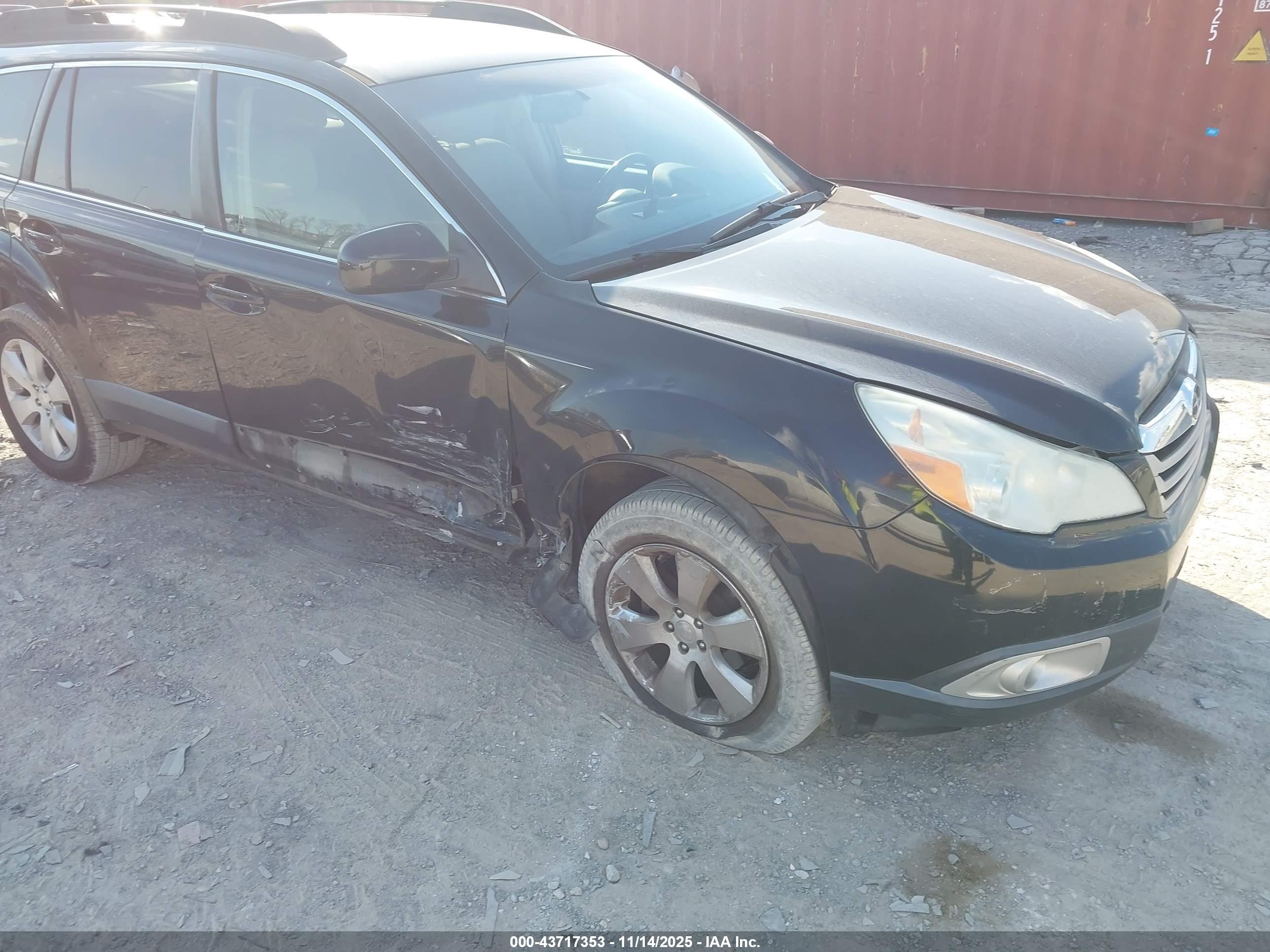 2012 Subaru Outback 2.5i Premium Black vin: 4S4BRCCCXC3300844