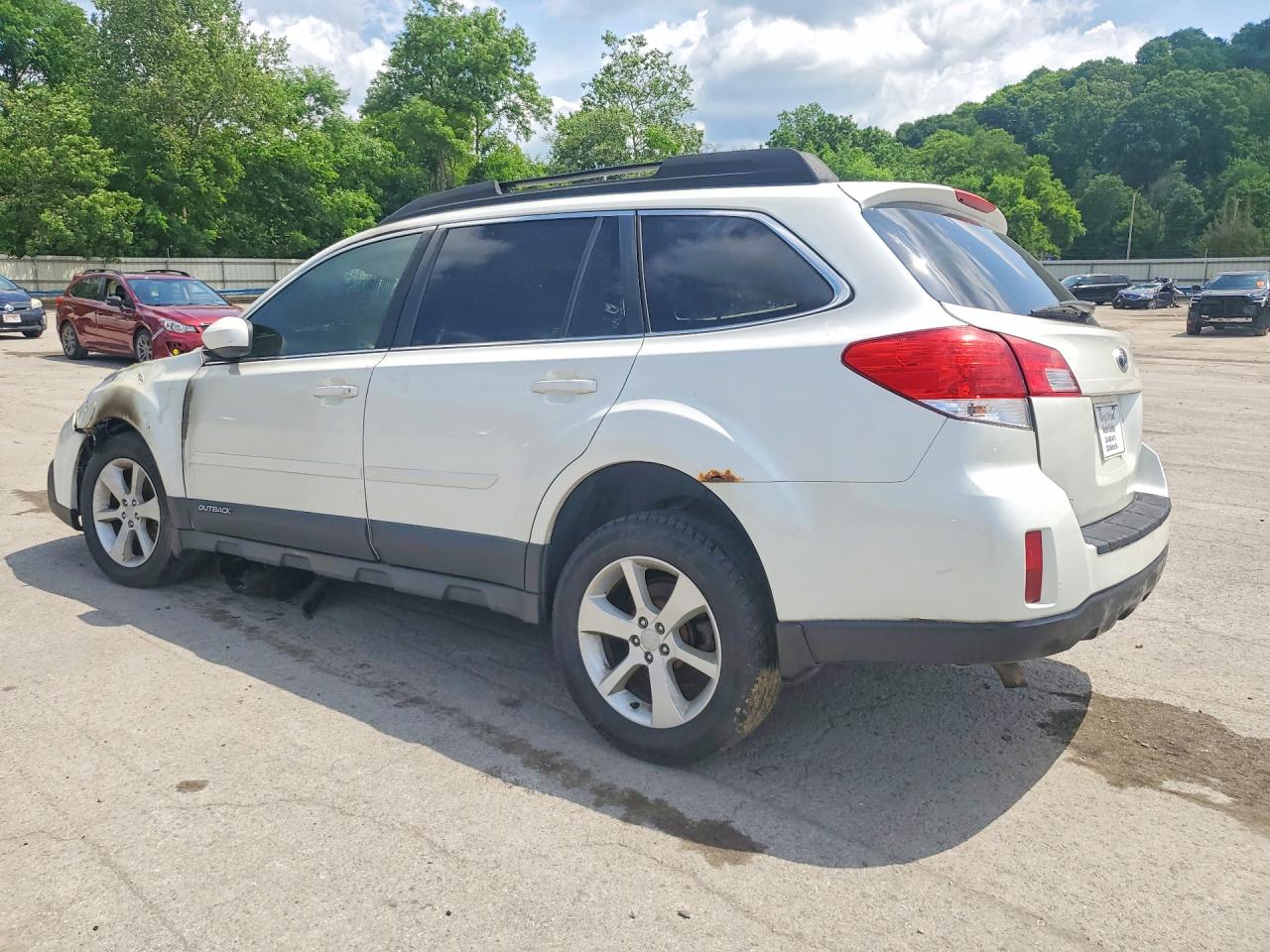 2013 Subaru Outback 2.5i Premium Белый vin: 4S4BRCCCXD3207338