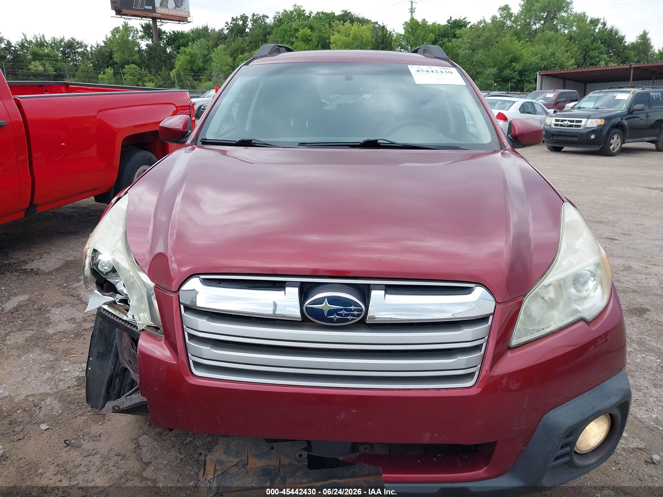 2013 Subaru Outback 2.5i Premium Red vin: 4S4BRCCCXD3230859