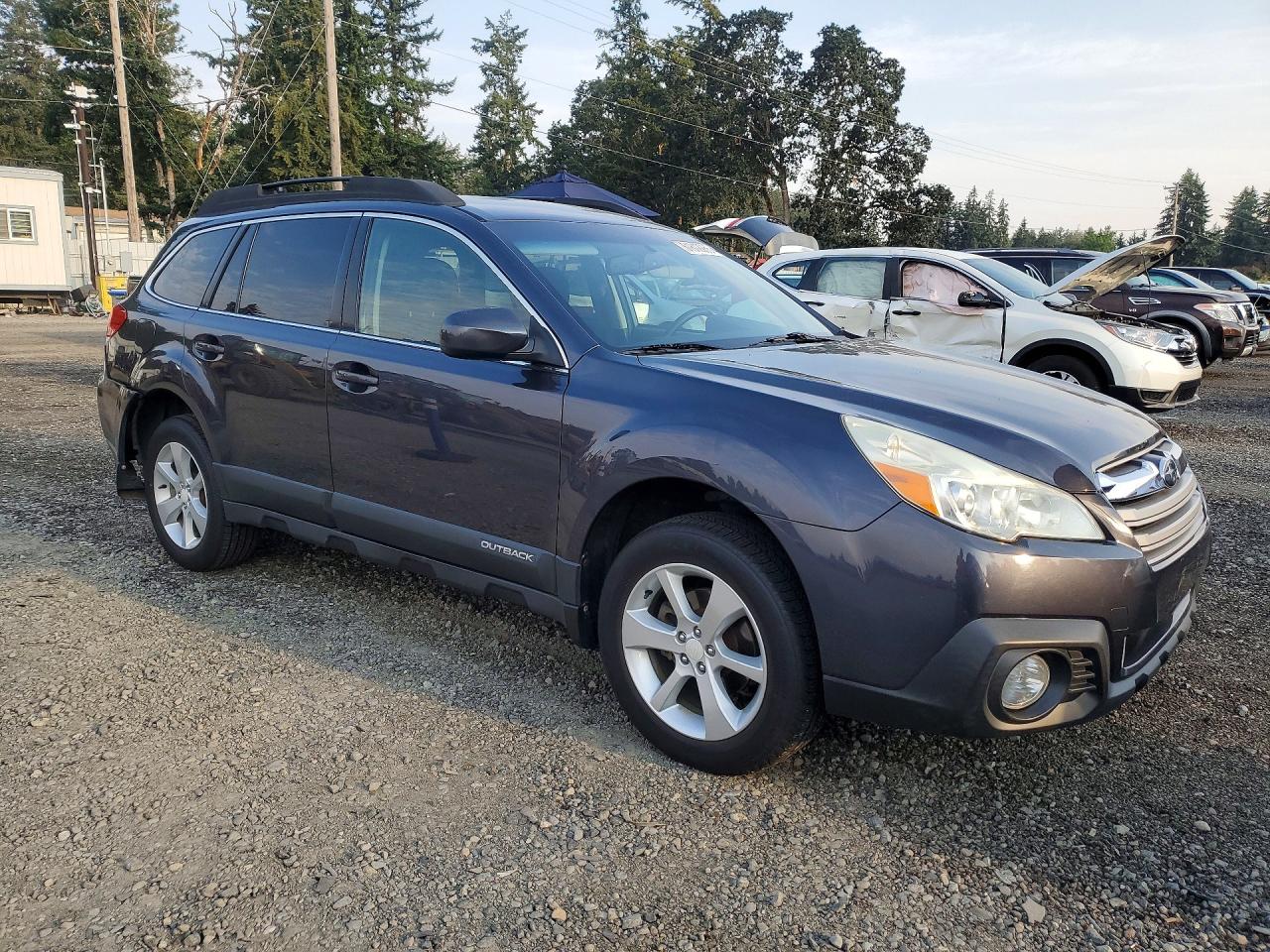 2013 Subaru Outback 2.5i Premium Gray vin: 4S4BRCCCXD3302546