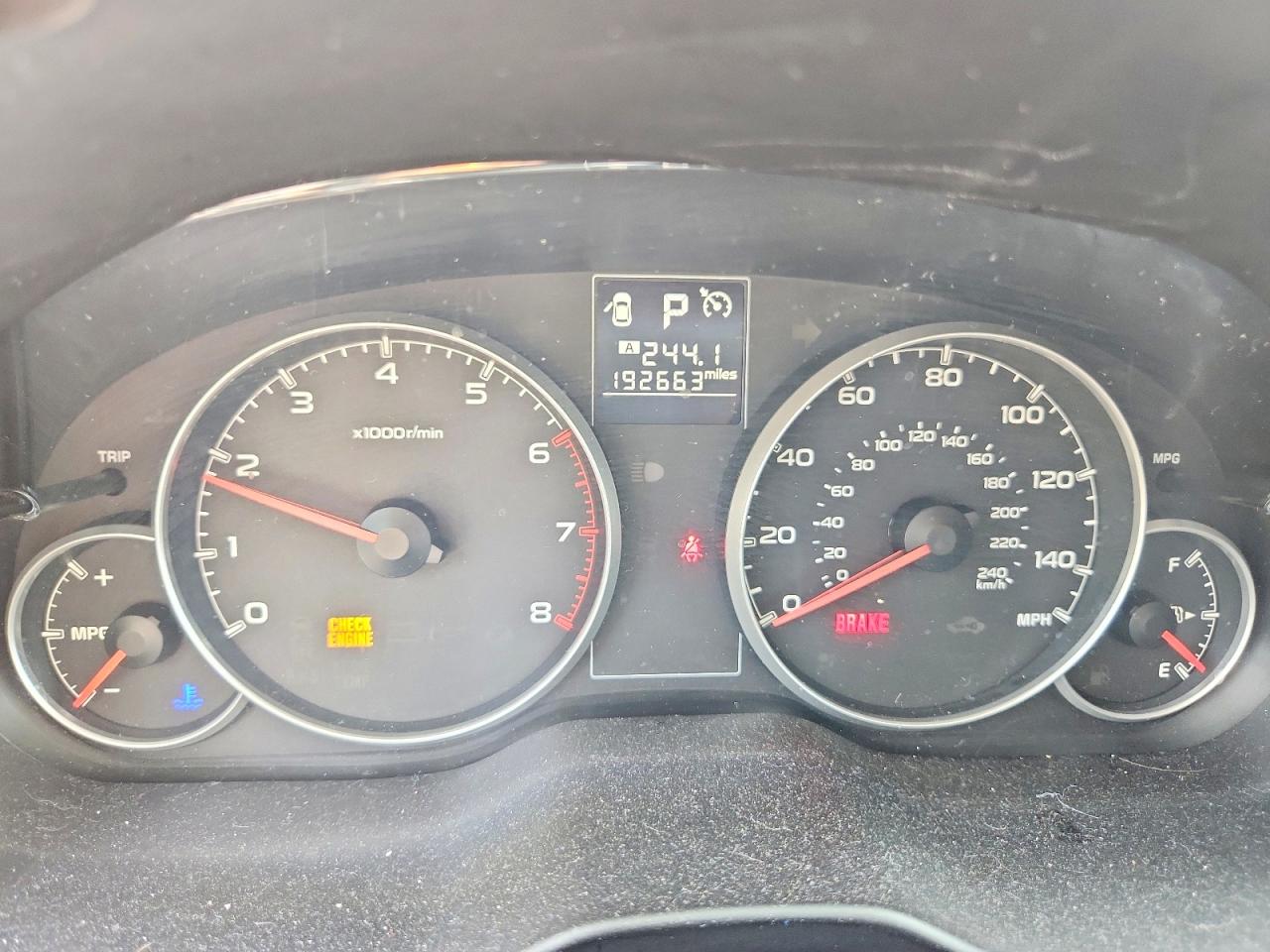 2014 Subaru Outback 2.5i Premium Серый vin: 4S4BRCCCXE3229664