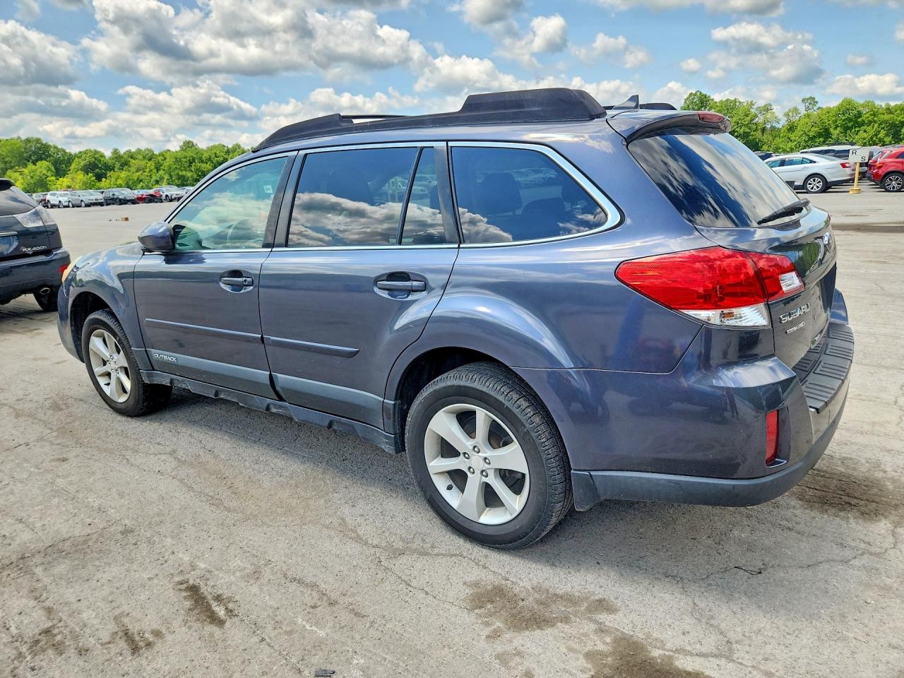 2014 Subaru Outback 2.5i Premium Серый vin: 4S4BRCCCXE3229664