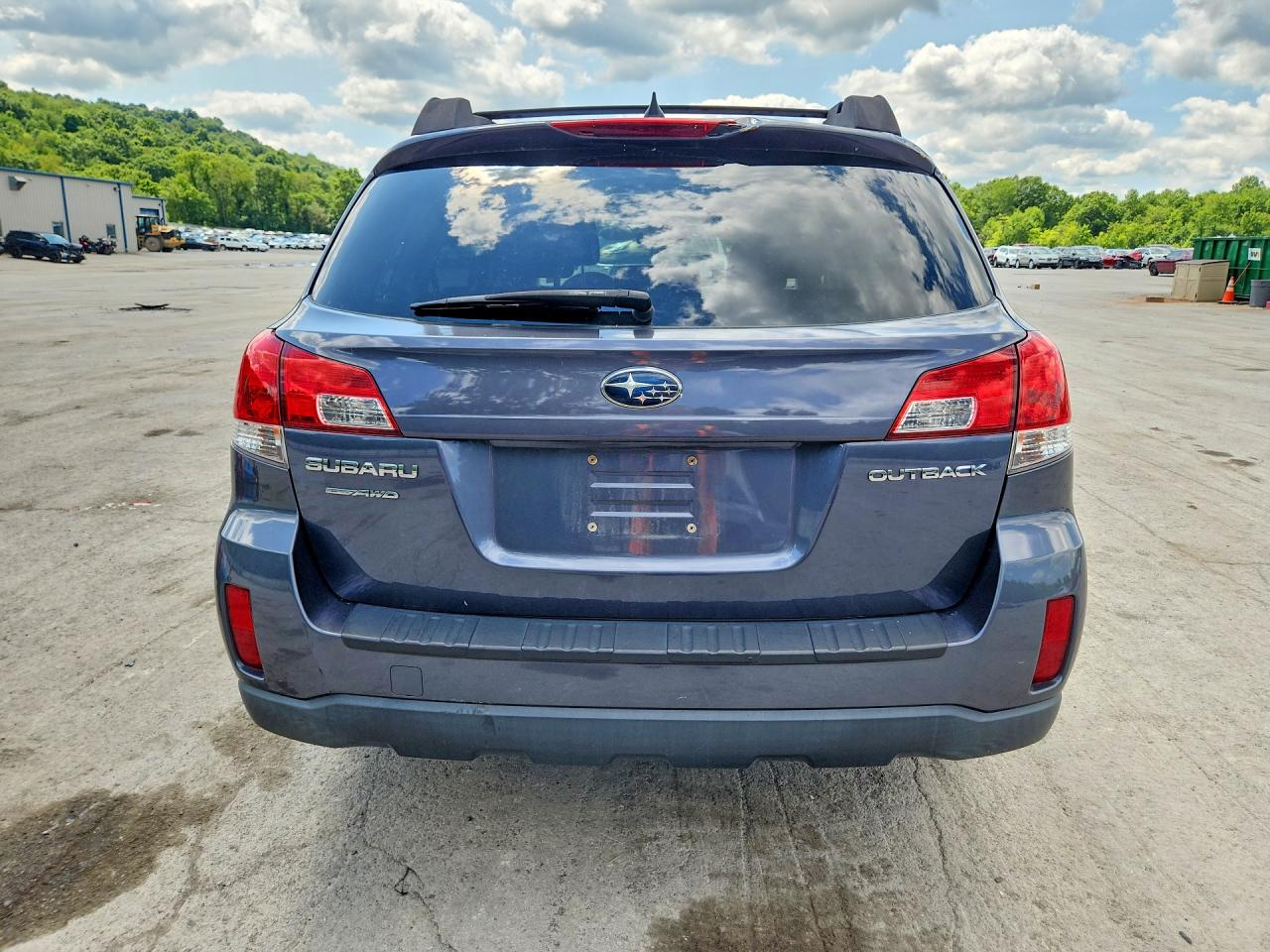 2014 Subaru Outback 2.5i Premium Серый vin: 4S4BRCCCXE3229664