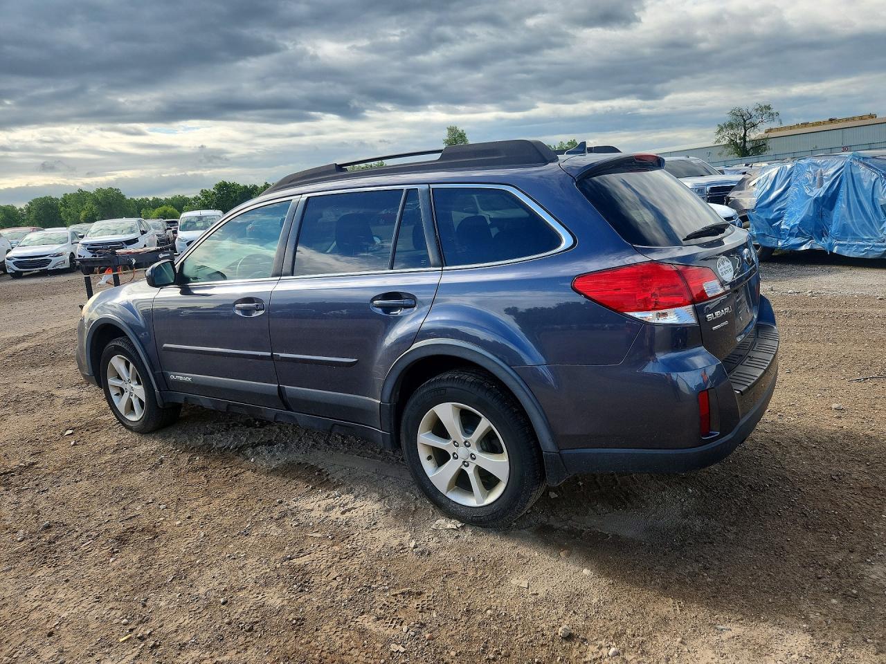 2014 Subaru Outback 2.5i Premium Синий vin: 4S4BRCCCXE3293123