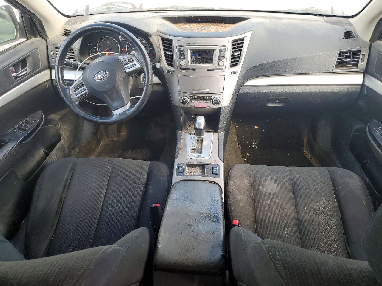 2014 Subaru Outback 2.5i Premium Silver vin: 4S4BRCDC1E3248327