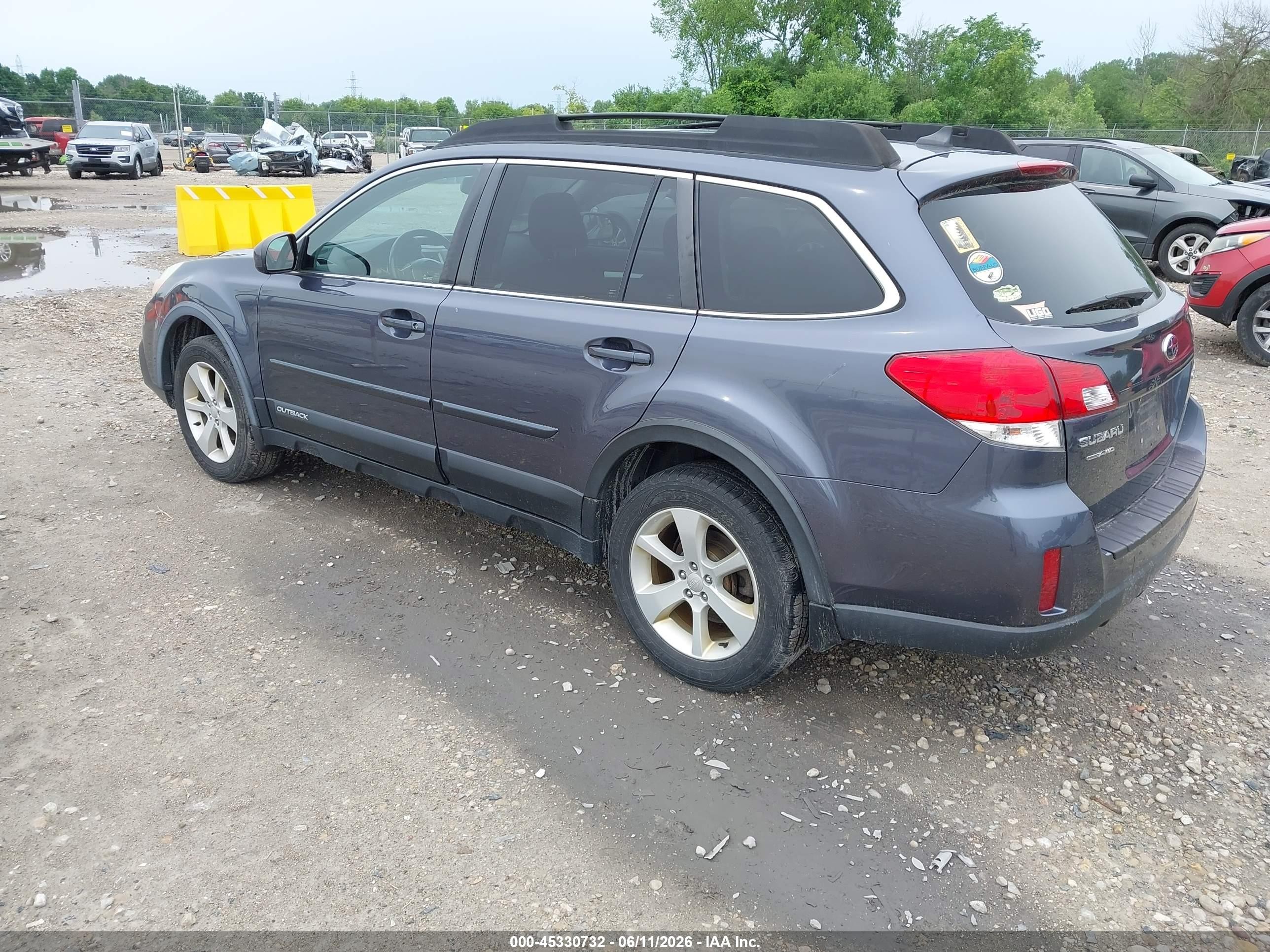 2014 Subaru Outback 2.5i Premium Gray vin: 4S4BRCDC3E3218682