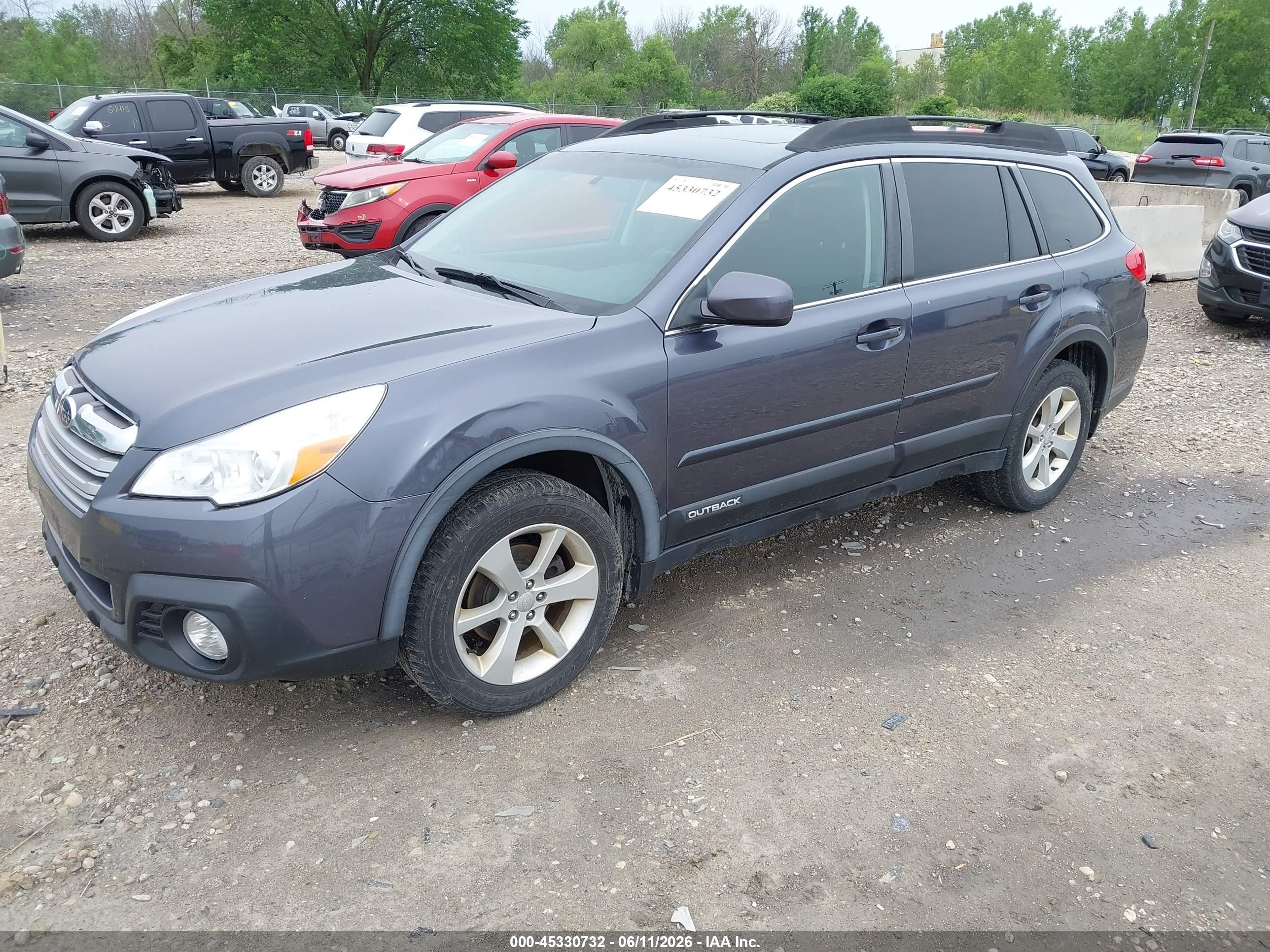 2014 Subaru Outback 2.5i Premium Gray vin: 4S4BRCDC3E3218682