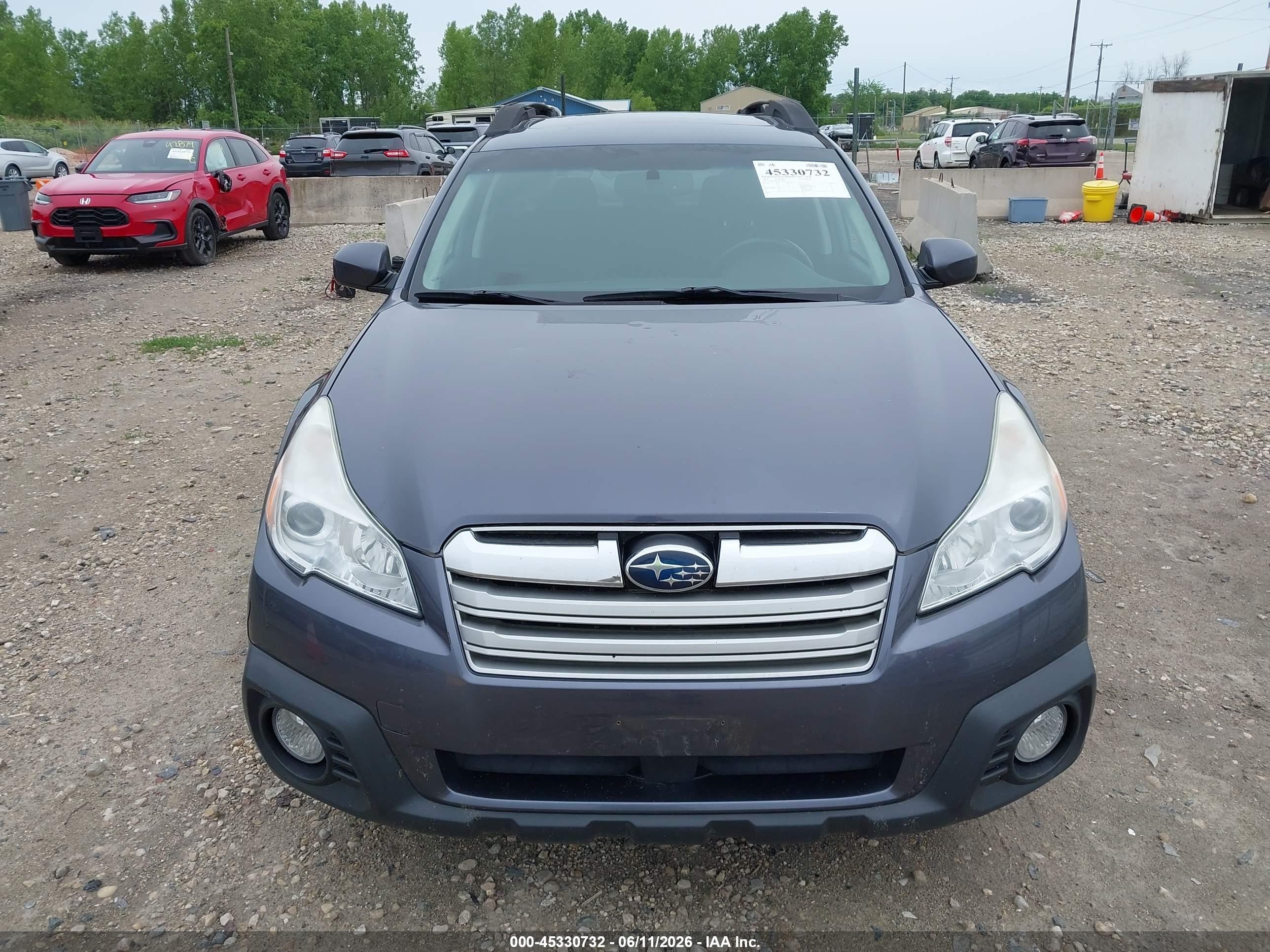 2014 Subaru Outback 2.5i Premium Gray vin: 4S4BRCDC3E3218682