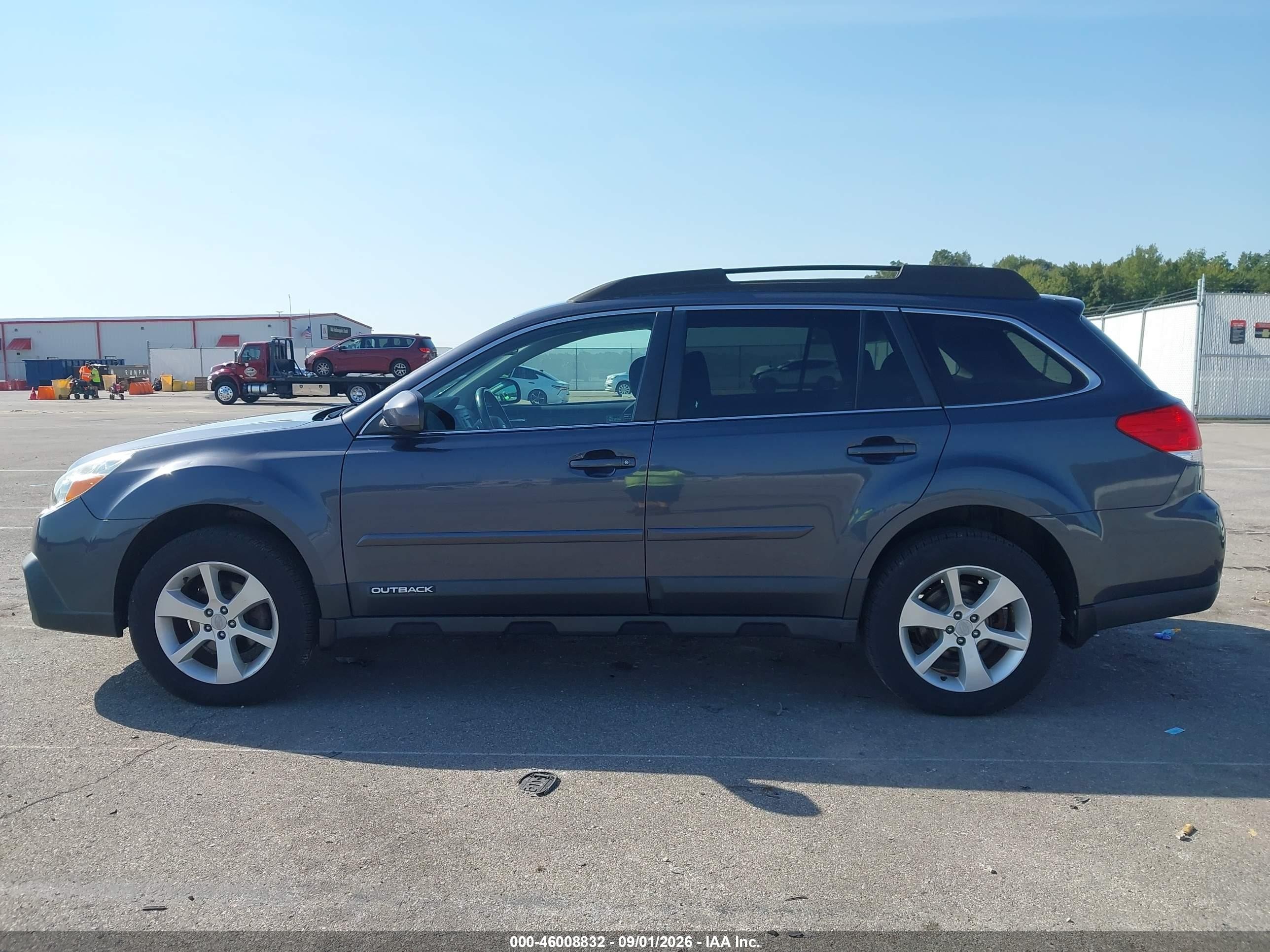 2014 Subaru Outback 2.5i Premium Gray vin: 4S4BRCDC4E3266174