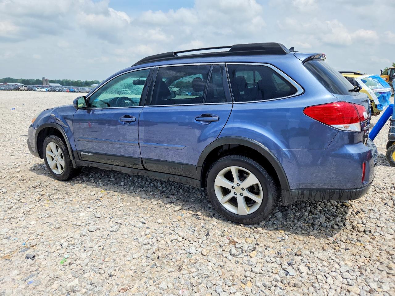 2014 Subaru Outback 2.5i Premium Turquoise vin: 4S4BRCDC6E3278519