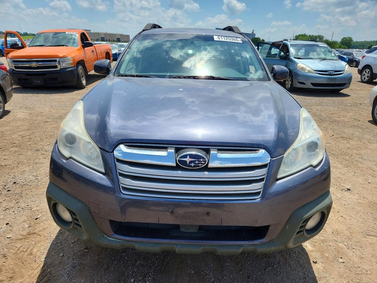 2014 Subaru Outback 2.5i Premium Gray vin: 4S4BRCDC9E3304935