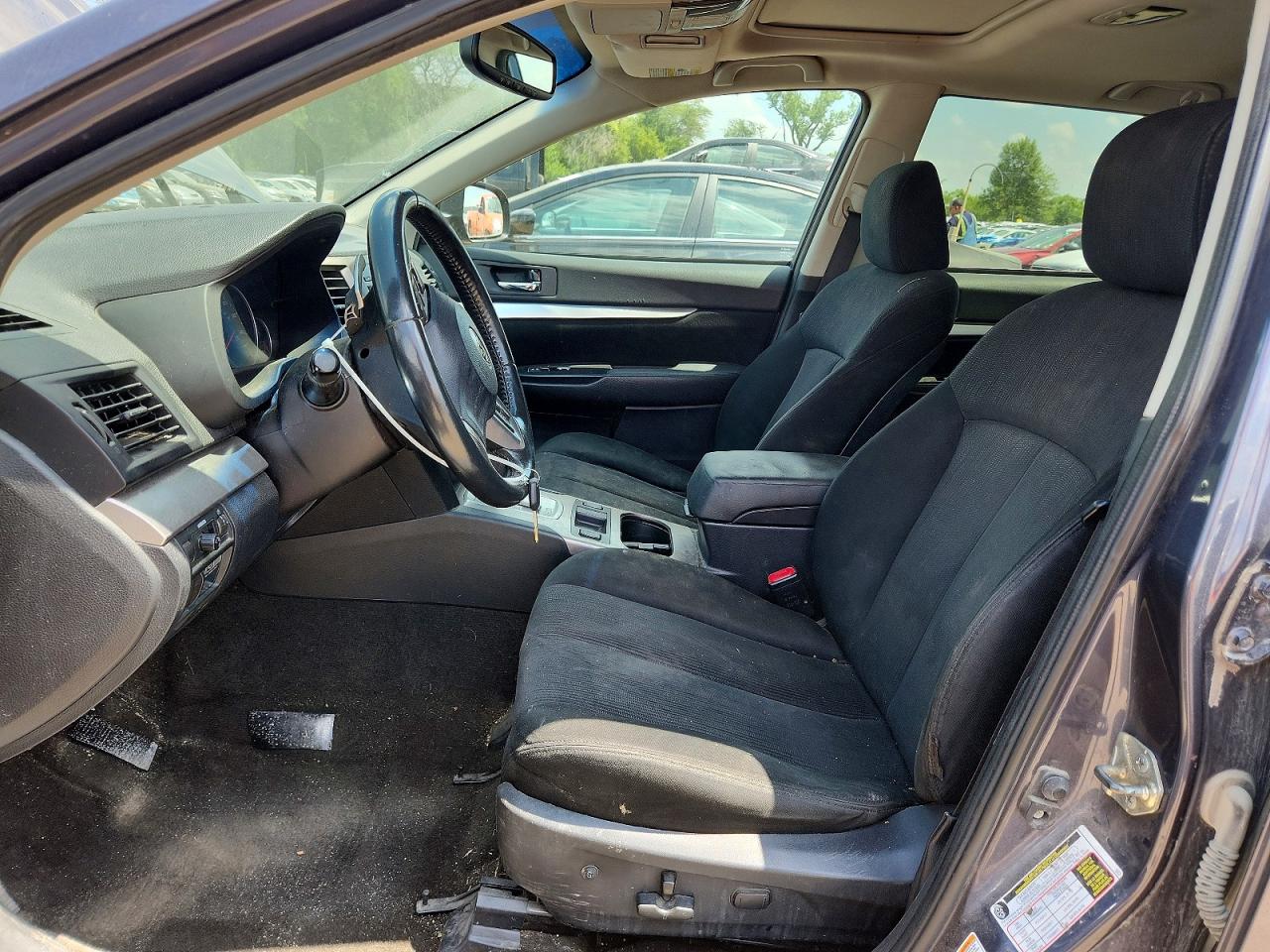 2014 Subaru Outback 2.5i Premium Gray vin: 4S4BRCDC9E3304935