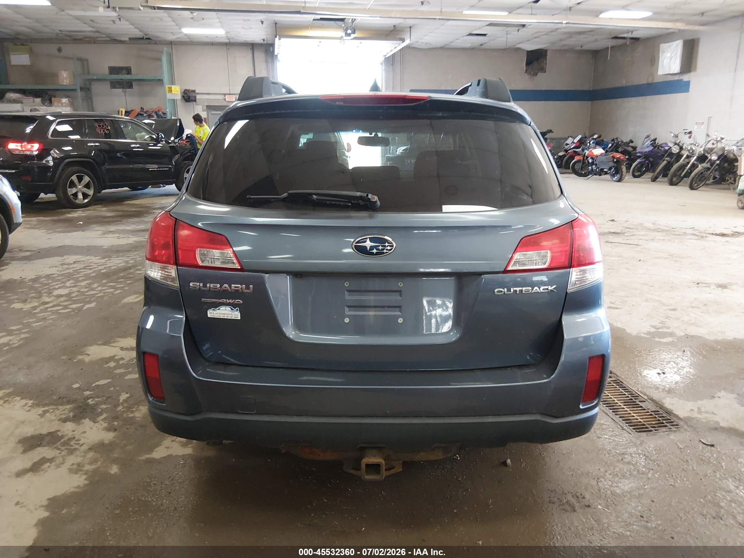 2014 Subaru Outback 2.5i Premium Blue vin: 4S4BRCEC0E3294875