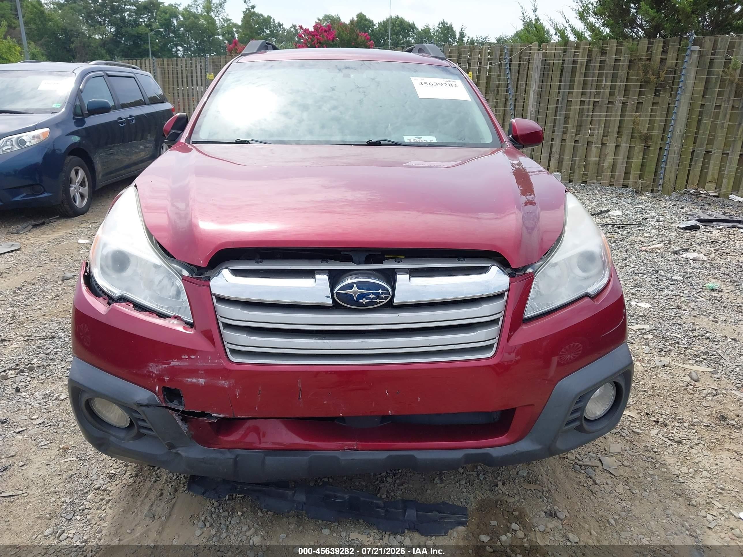 2014 Subaru Outback 2.5i Premium Burgundy vin: 4S4BRCFC3E3276532