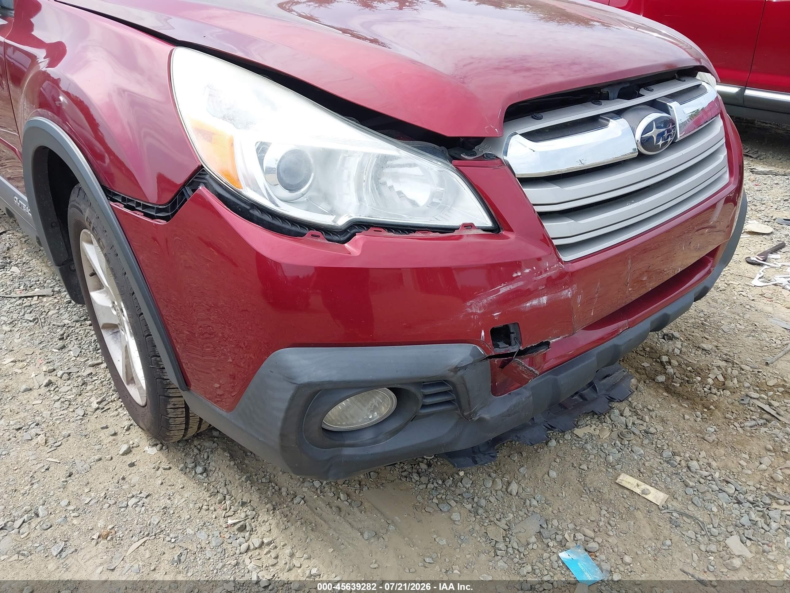 2014 Subaru Outback 2.5i Premium Burgundy vin: 4S4BRCFC3E3276532