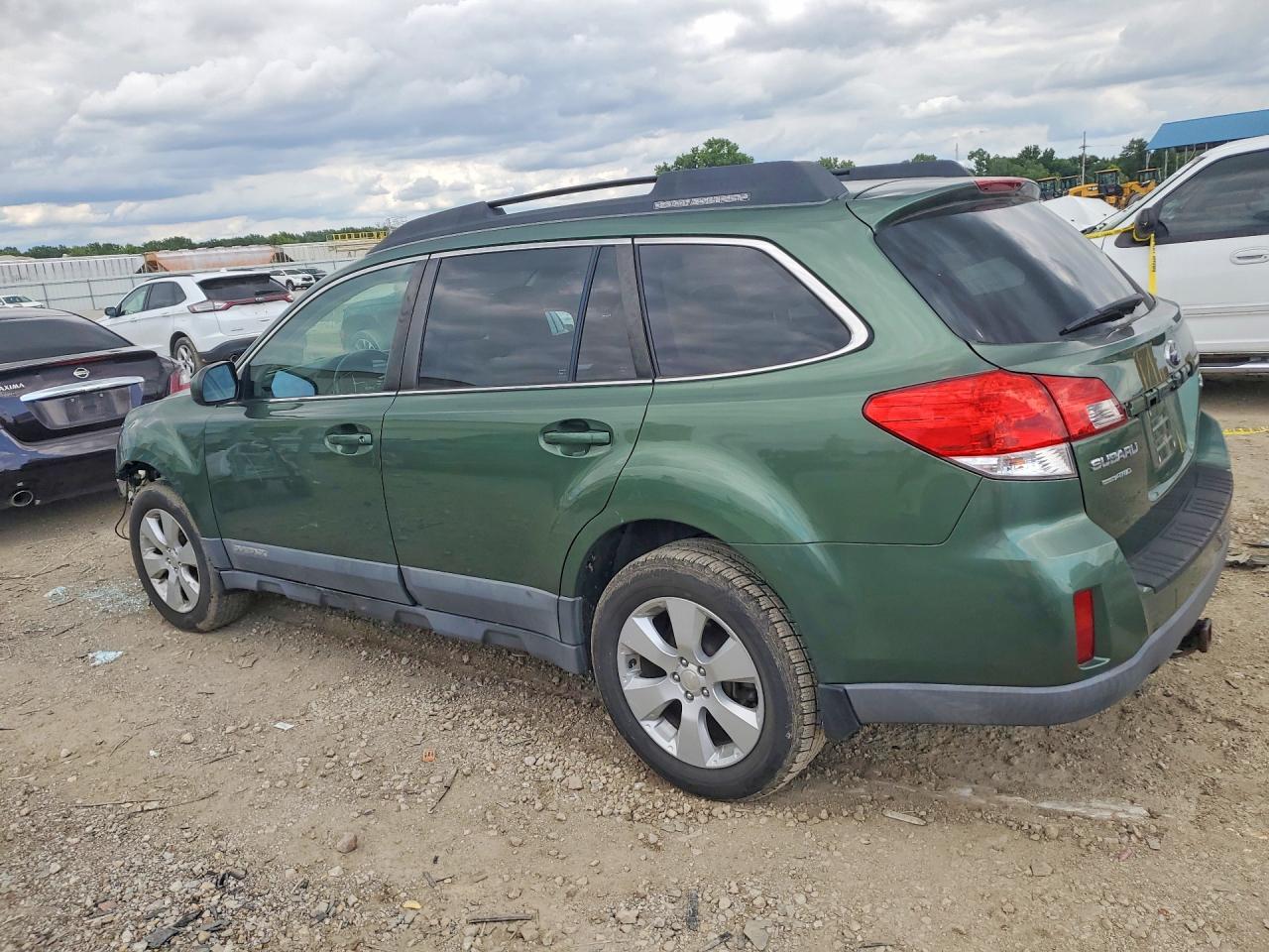 2010 Subaru Outback 2.5i Premium Green vin: 4S4BRCFC9A3318230