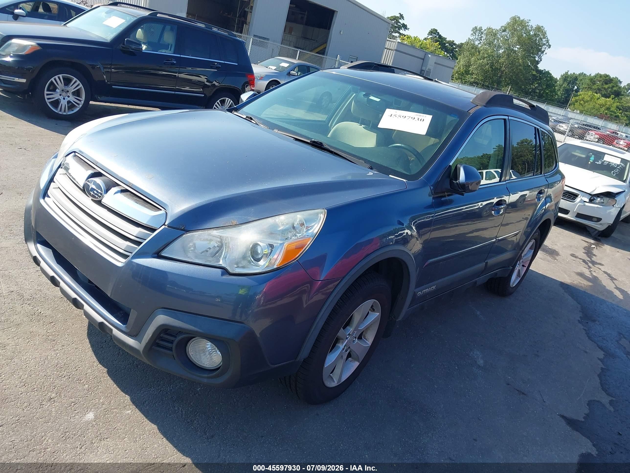 2014 Subaru Outback 2.5i Premium Blue vin: 4S4BRCFCXE3246573