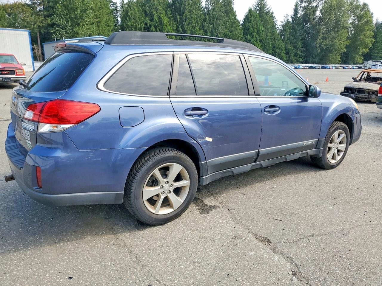 2013 Subaru Outback 2.5i Premium Синий vin: 4S4BRCGC0D3252928