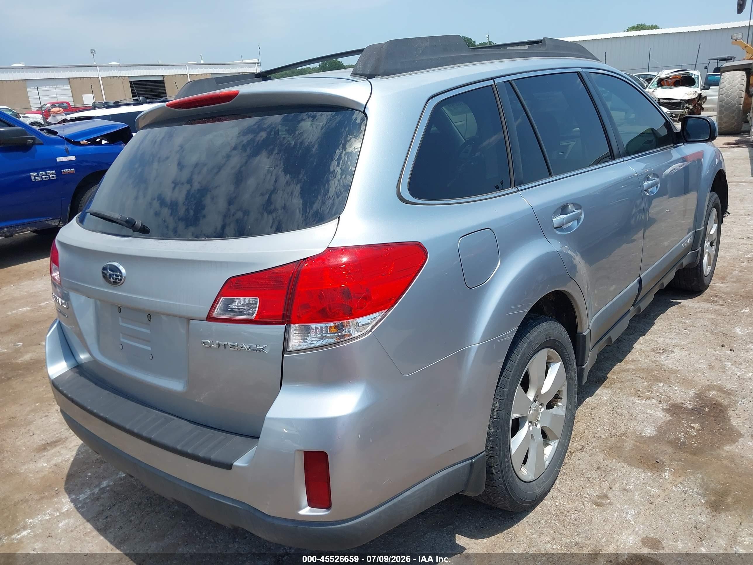 2012 Subaru Outback 2.5i Premium Silver vin: 4S4BRCGC1C3266948