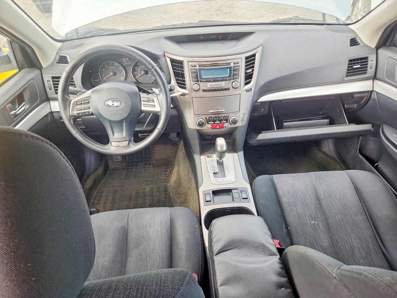 2013 Subaru Outback 2.5i Premium Silver vin: 4S4BRCGC1D3287476