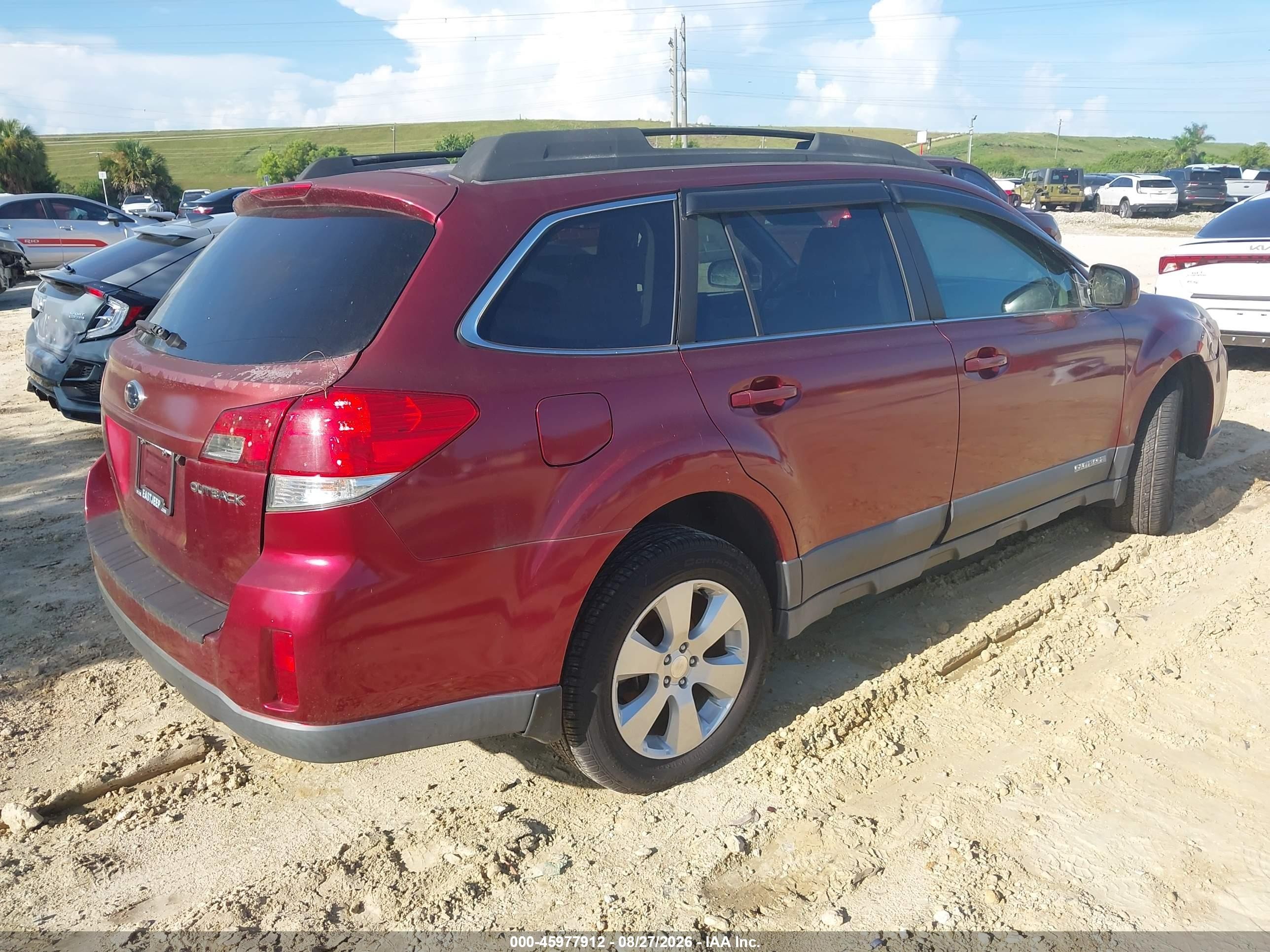 2011 Subaru Outback 2.5i Premium Maroon vin: 4S4BRCGC2B3384022