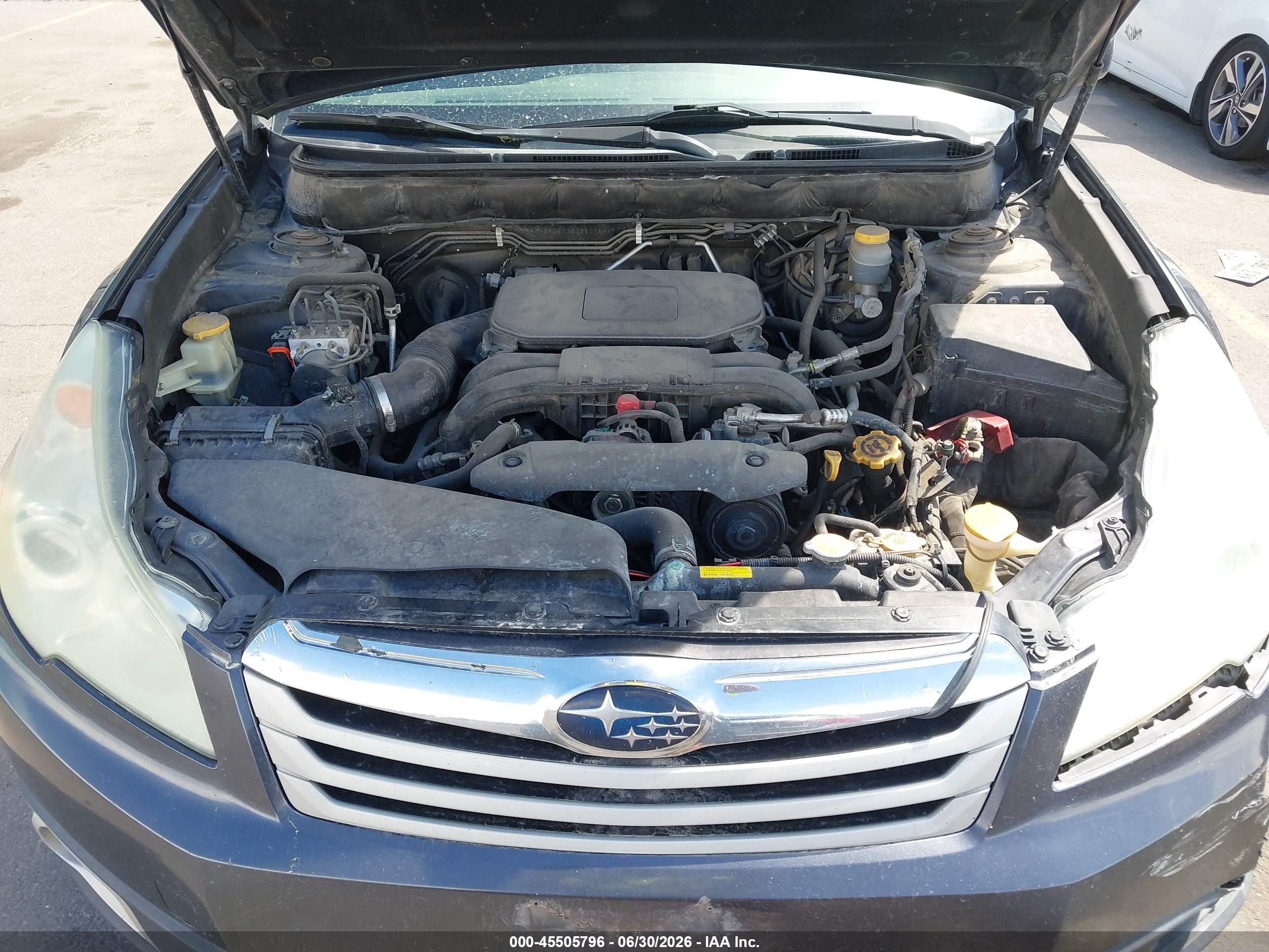 2011 Subaru Outback 2.5i Premium Gray vin: 4S4BRCGC3B3380769