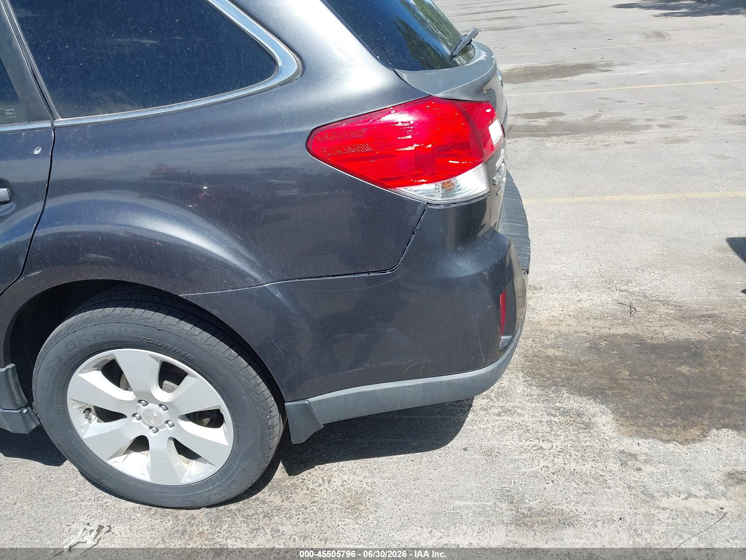 2011 Subaru Outback 2.5i Premium Gray vin: 4S4BRCGC3B3380769