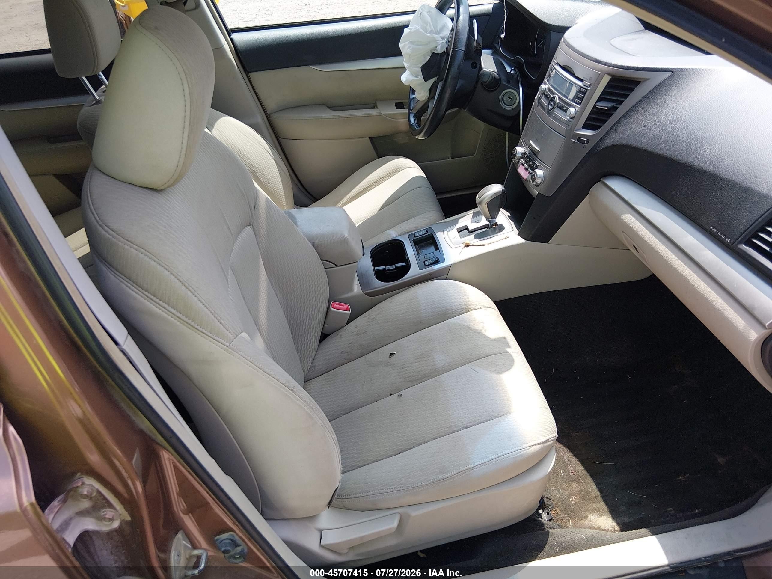 2011 Subaru Outback 2.5i Premium Brown vin: 4S4BRCGC3B3432949