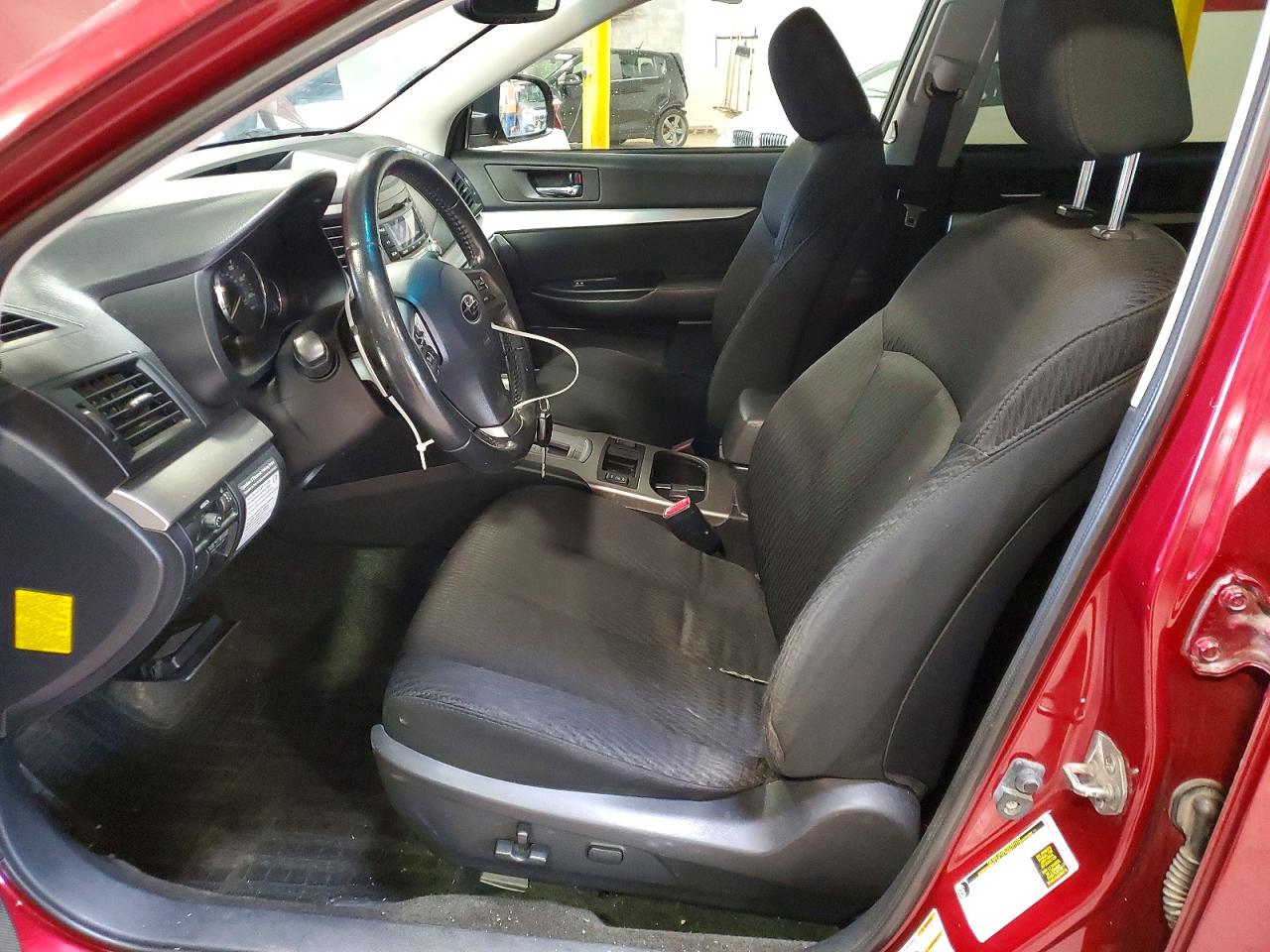 2012 Subaru Outback 2.5i Premium Red vin: 4S4BRCGC3C3220912