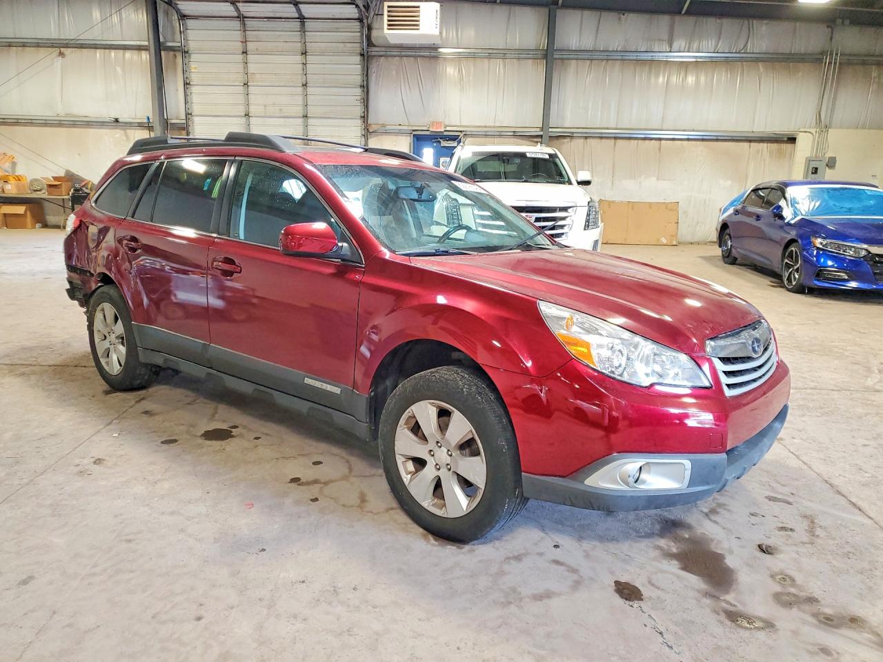 2012 Subaru Outback 2.5i Premium Red vin: 4S4BRCGC3C3220912