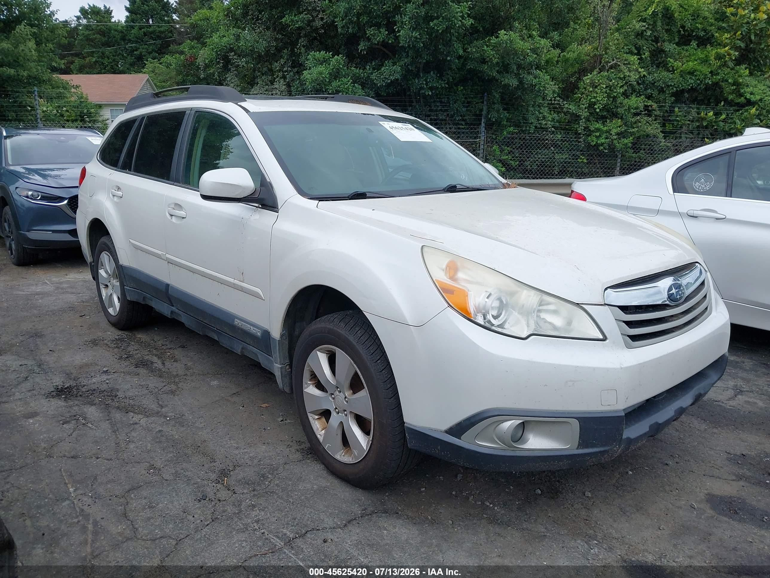 2012 Subaru Outback 2.5i Premium Белый vin: 4S4BRCGC3C3299515