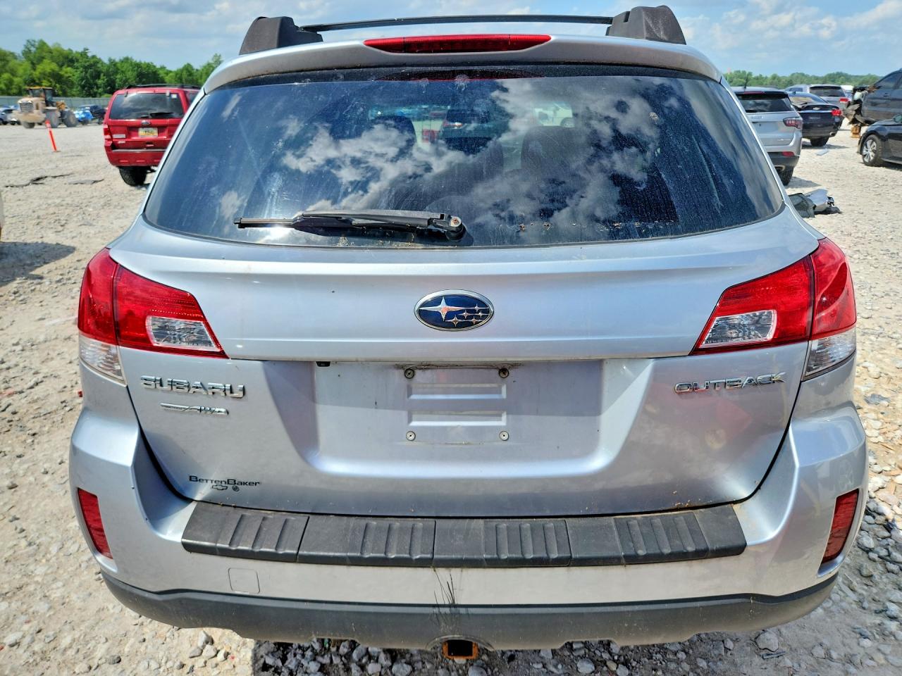 2013 Subaru Outback 2.5i Premium Silver vin: 4S4BRCGC3D3208762