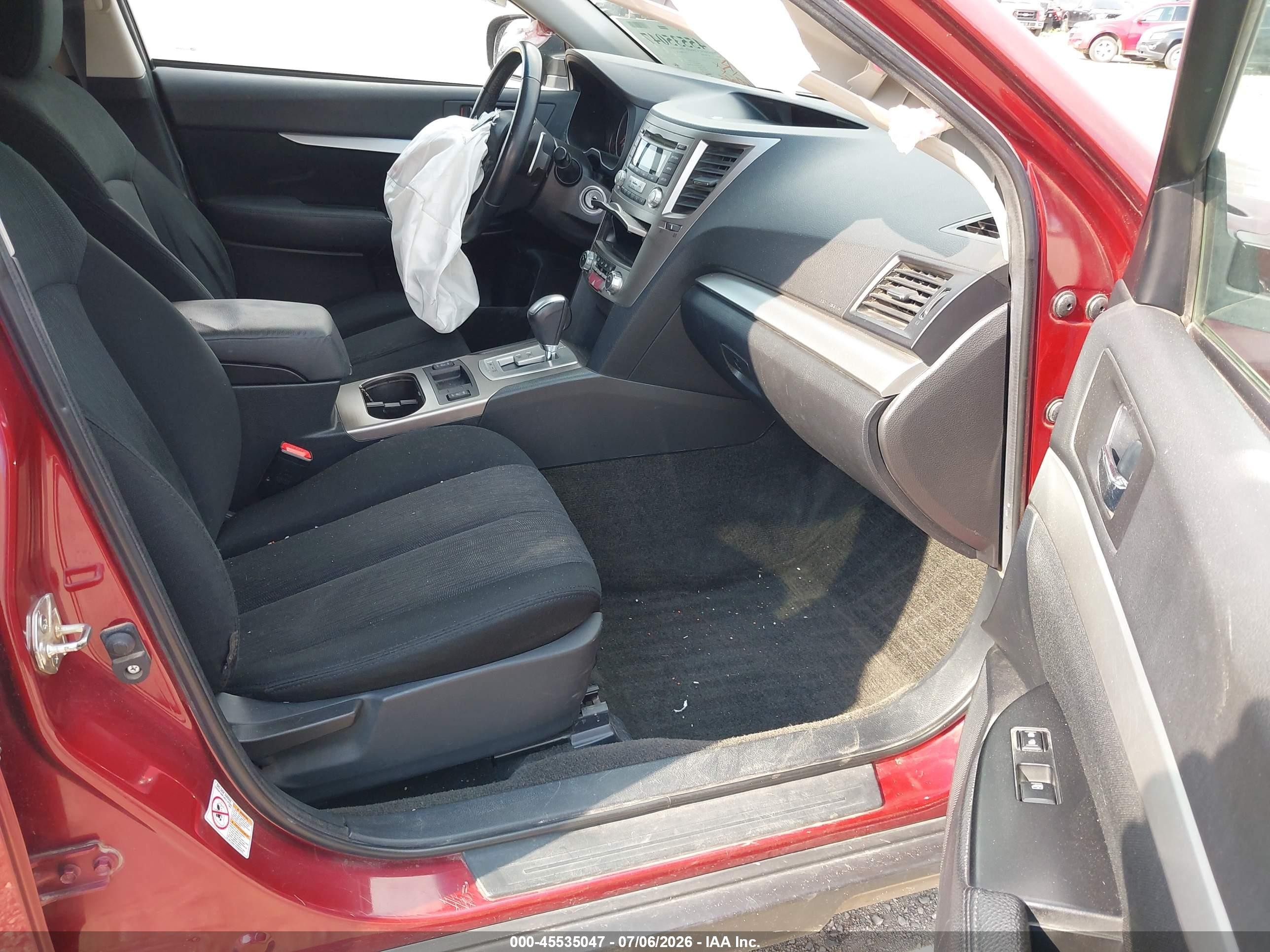 2013 Subaru Outback 2.5i Premium Maroon vin: 4S4BRCGC3D3270193