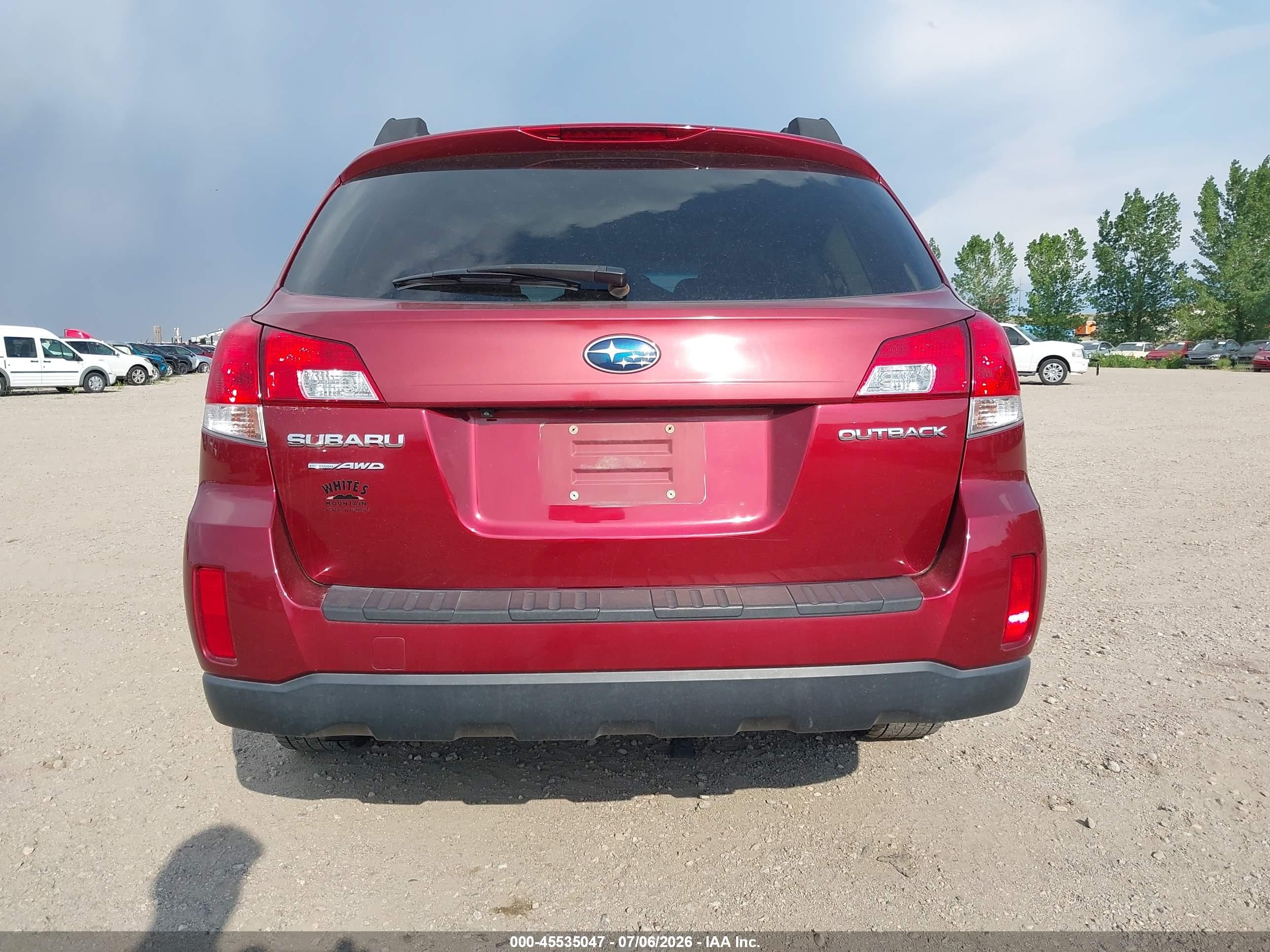 2013 Subaru Outback 2.5i Premium Maroon vin: 4S4BRCGC3D3270193