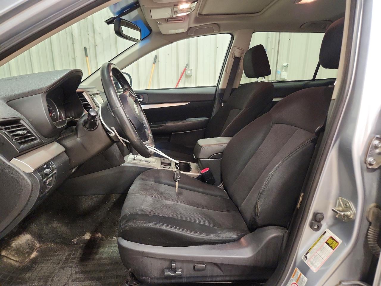 2013 Subaru Outback 2.5i Premium Gray vin: 4S4BRCGC3D3276592