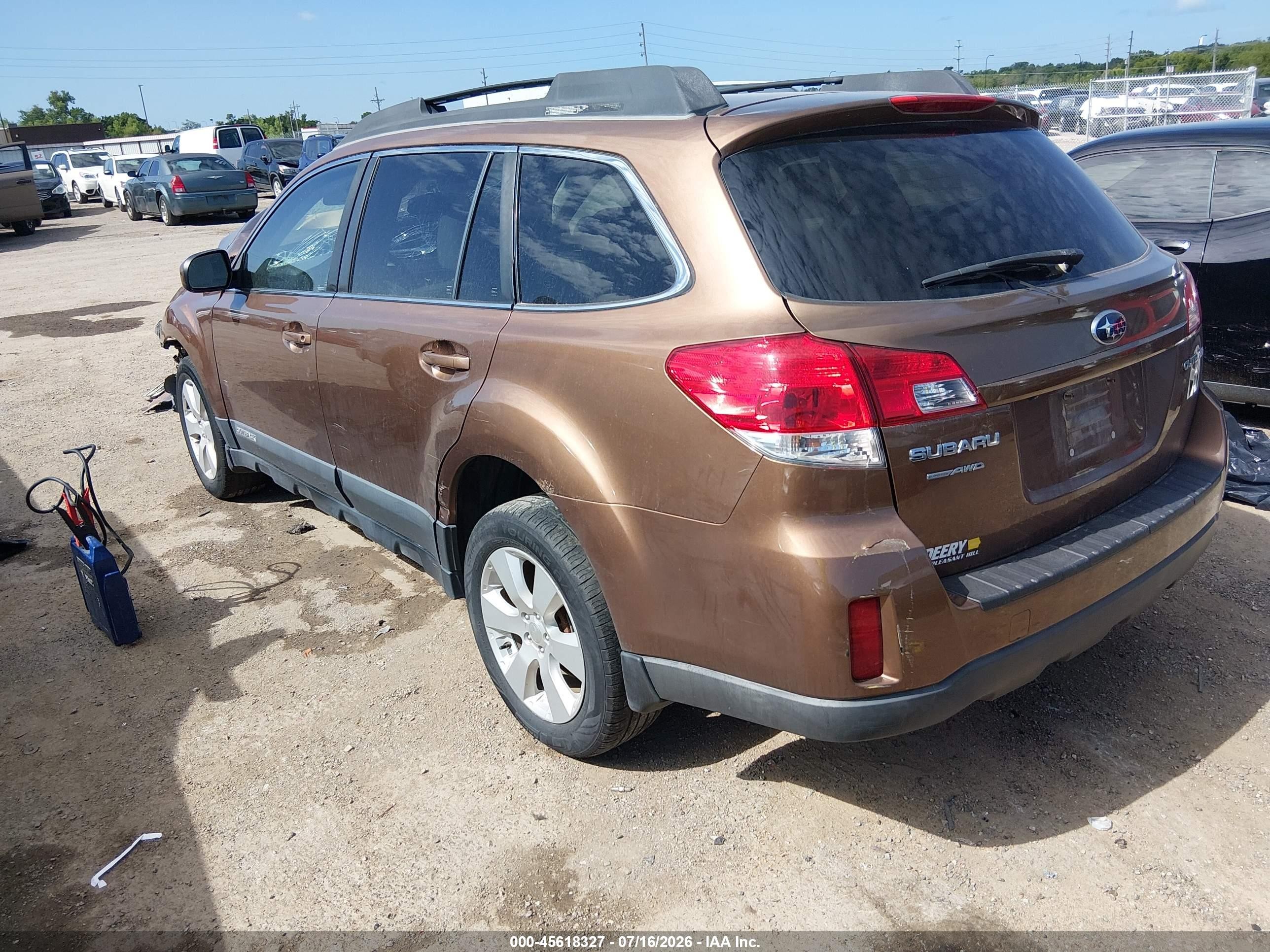 2011 Subaru Outback 2.5i Premium Brown vin: 4S4BRCGC4B3326283
