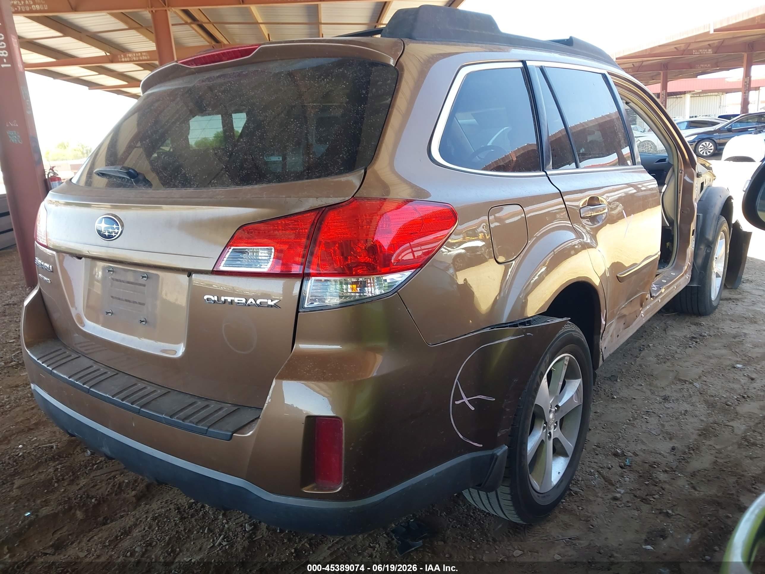 2013 Subaru Outback 2.5i Premium Золотой vin: 4S4BRCGC4D3224596