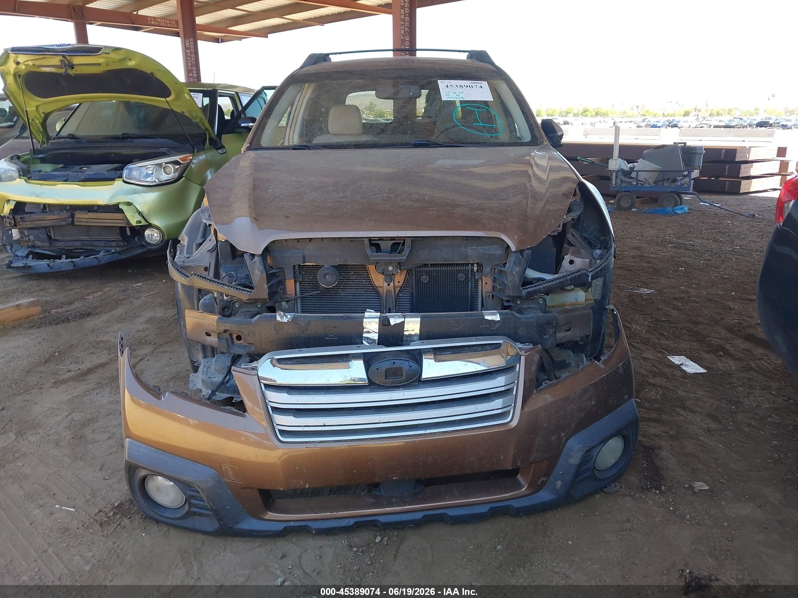 2013 Subaru Outback 2.5i Premium Золотой vin: 4S4BRCGC4D3224596