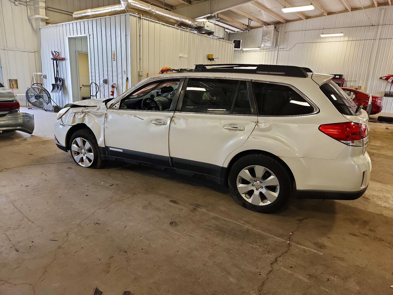 2011 Subaru Outback 2.5i Premium White vin: 4S4BRCGC6B3353842