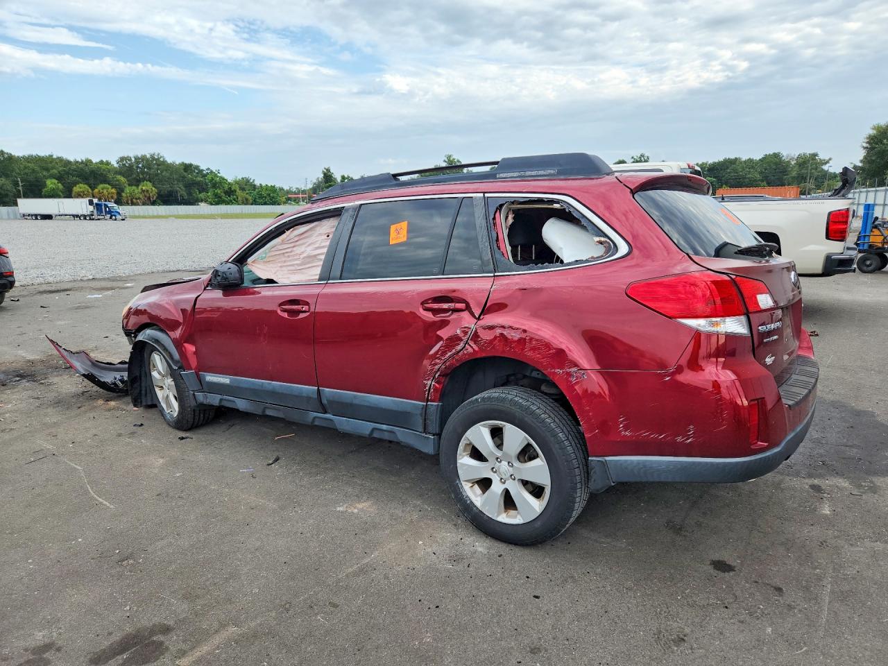 2012 Subaru Outback 2.5i Premium Maroon vin: 4S4BRCGC6C3255847