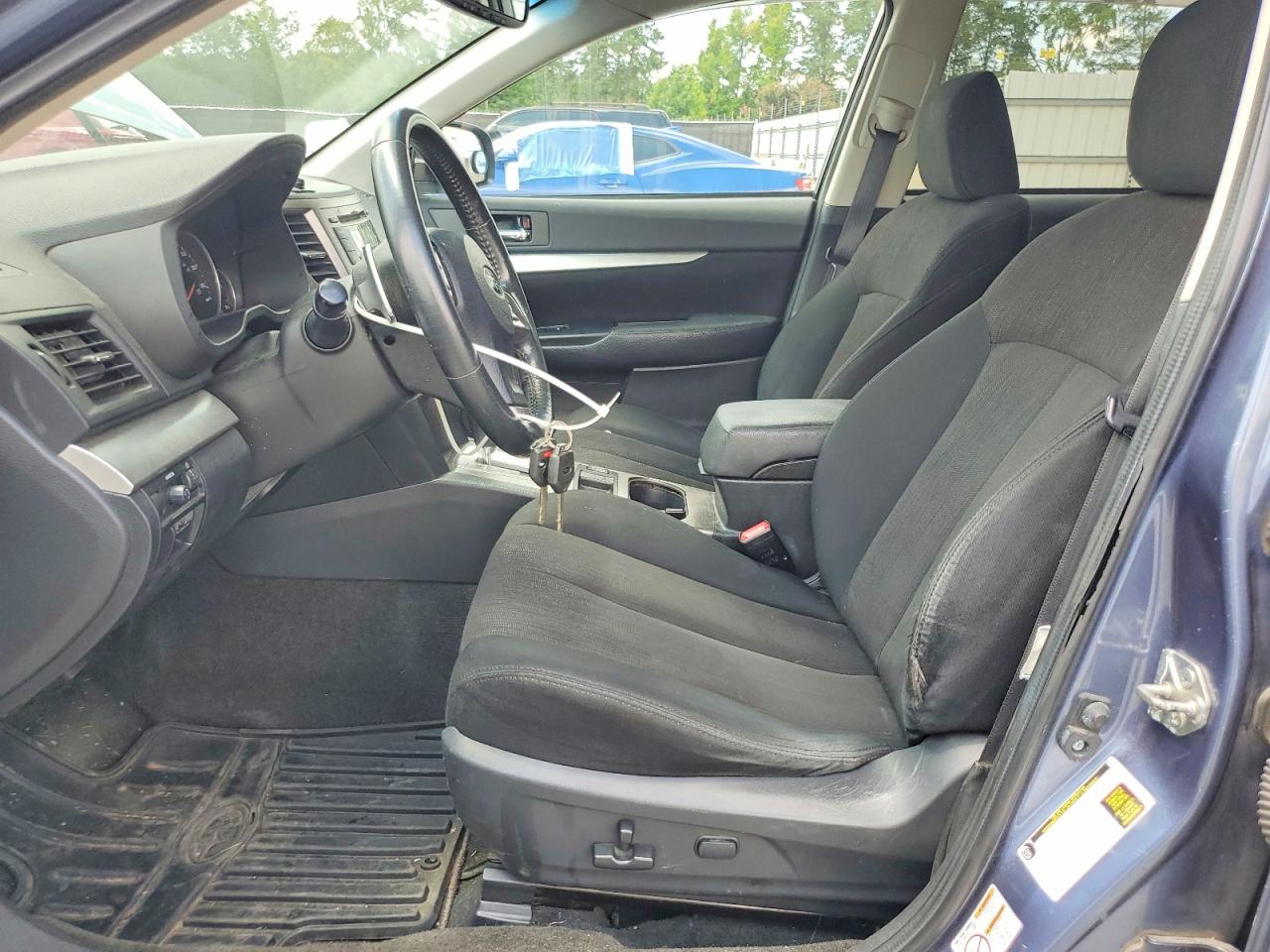 2013 Subaru Outback 2.5i Premium Blue vin: 4S4BRCGC6D3201577