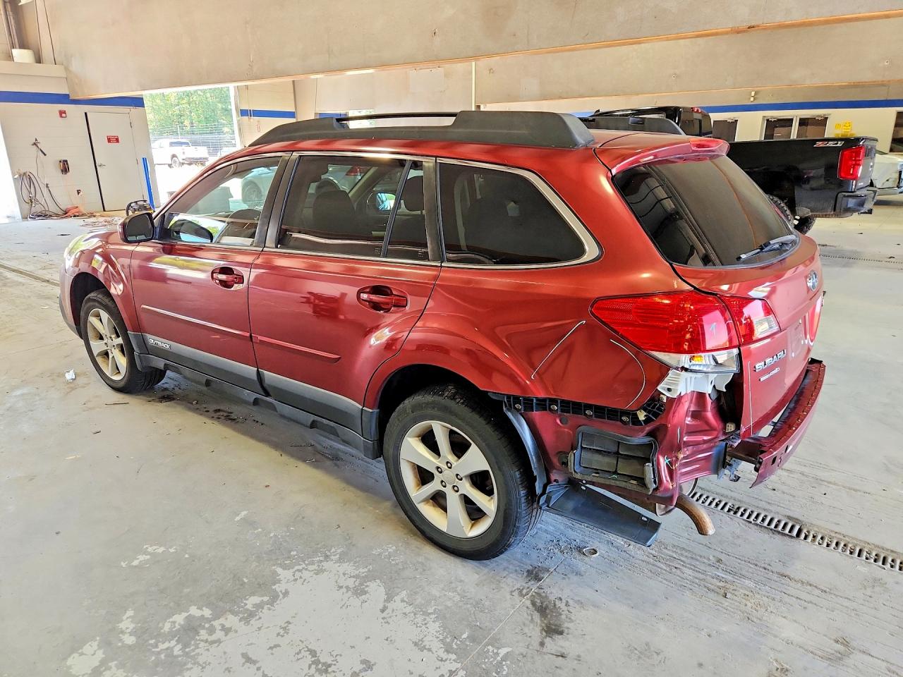 2013 Subaru Outback 2.5i Premium Burgundy vin: 4S4BRCGC6D3250858